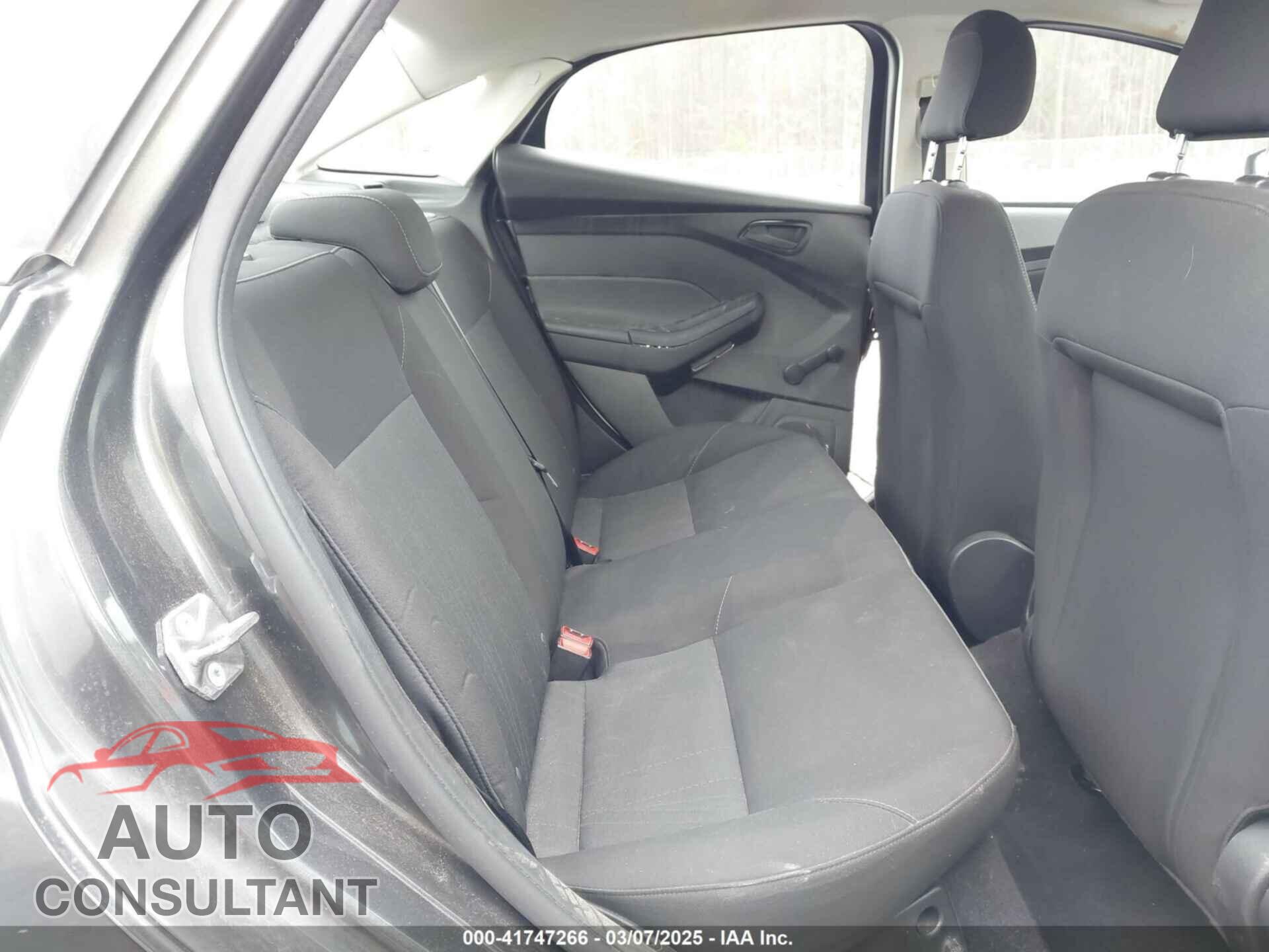 FORD FOCUS 2016 - 1FADP3E21GL249480