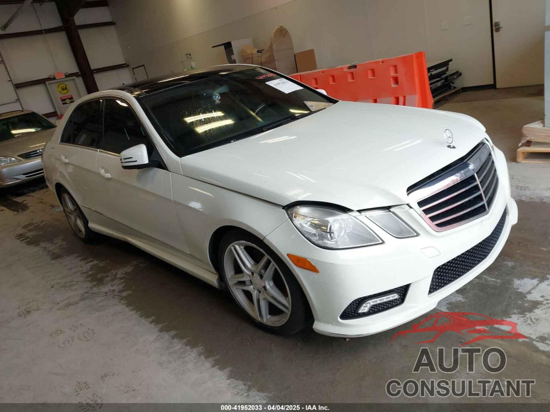 MERCEDES-BENZ E 350 2011 - WDDHF8HB7BA405135