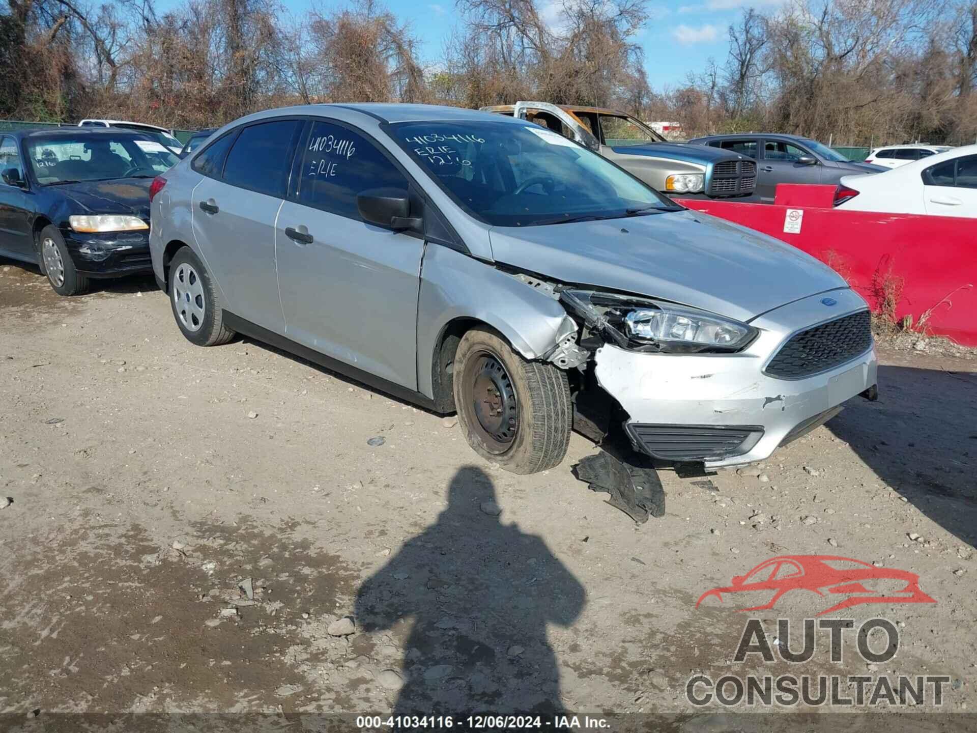 FORD FOCUS 2016 - 1FADP3E26GL402564