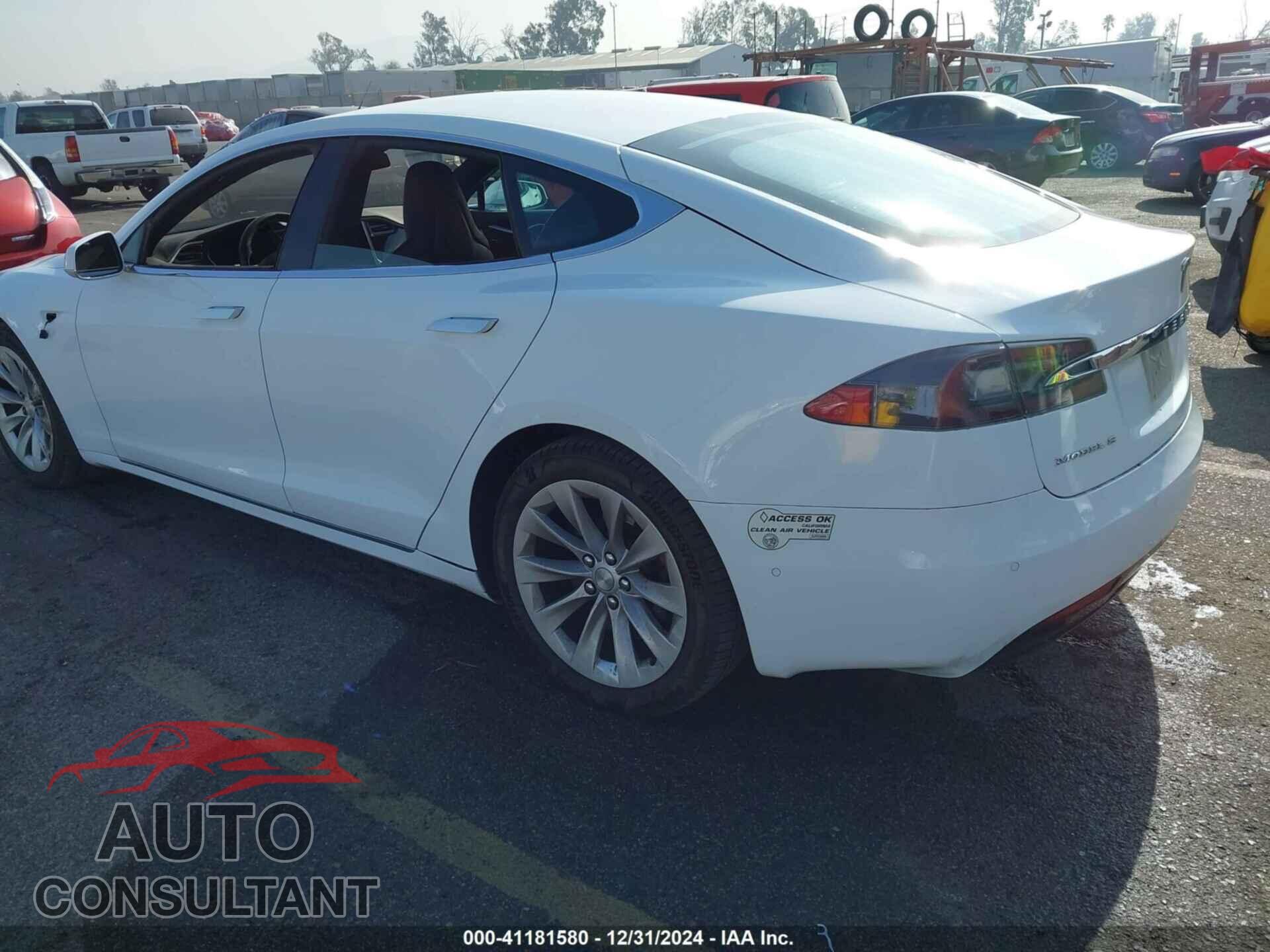 TESLA MODEL S 2016 - 5YJSA1E18GF160538