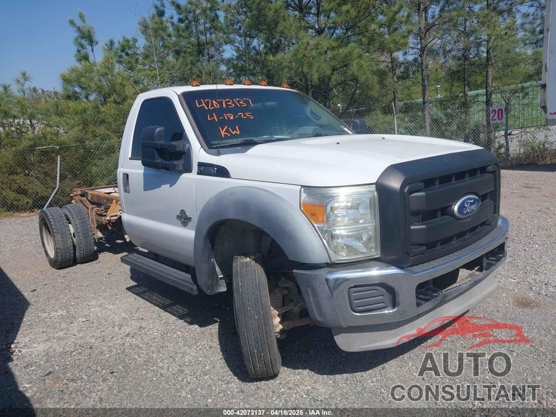 FORD F-550 CHASSIS 2011 - 1FDUF5GT0BEA09568