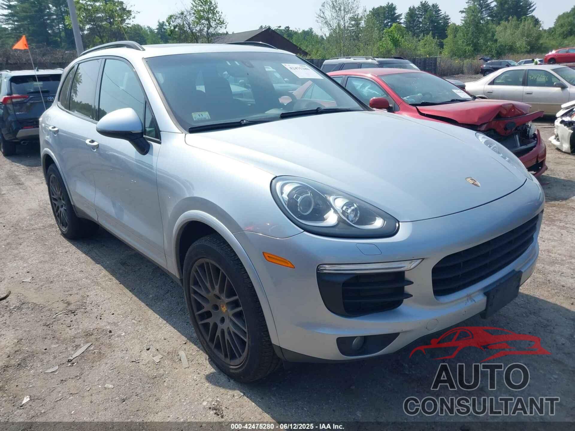 PORSCHE CAYENNE 2018 - WP1AA2A24JKA07227