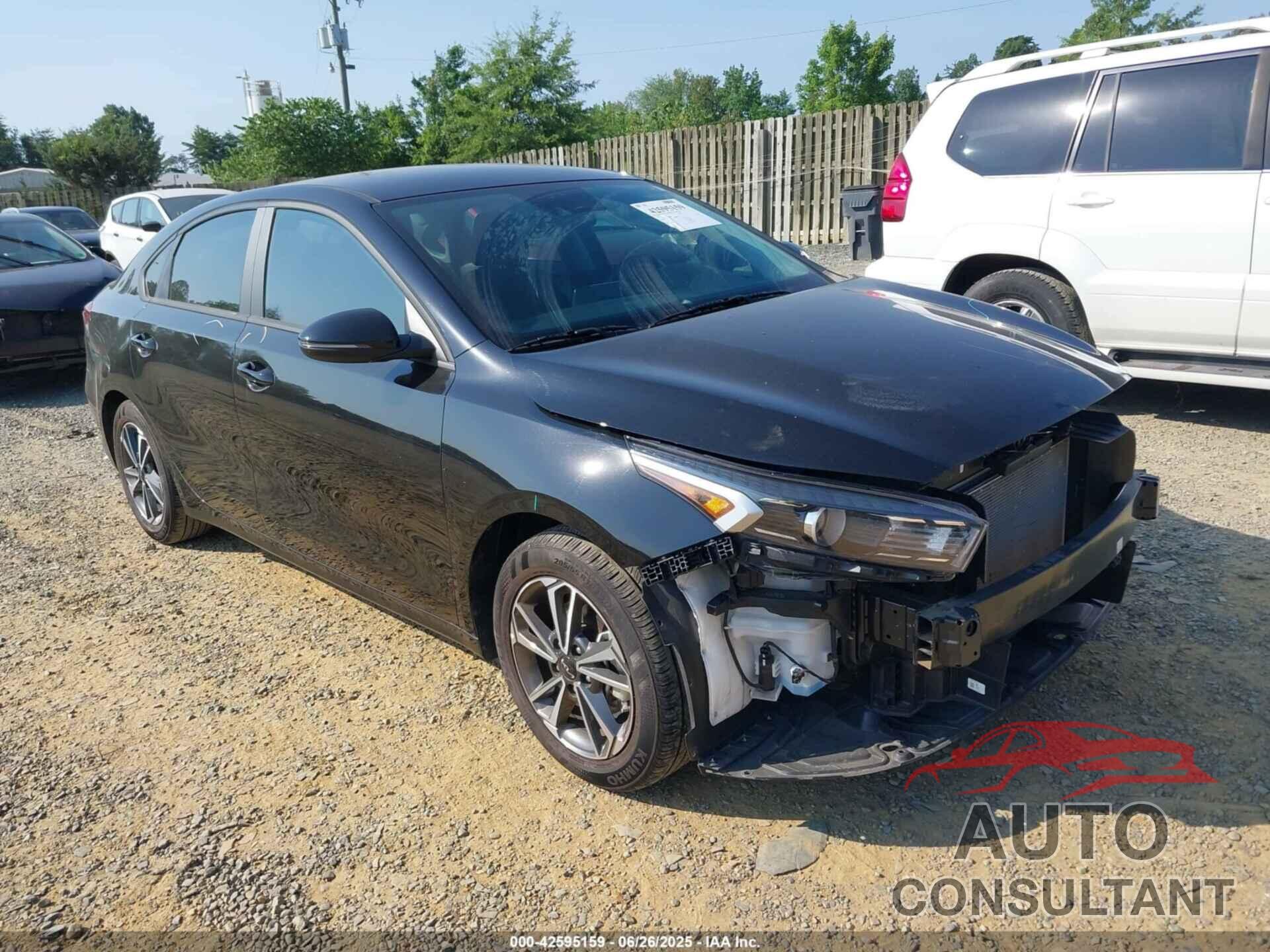 KIA FORTE 2023 - 3KPF24AD5PE581655