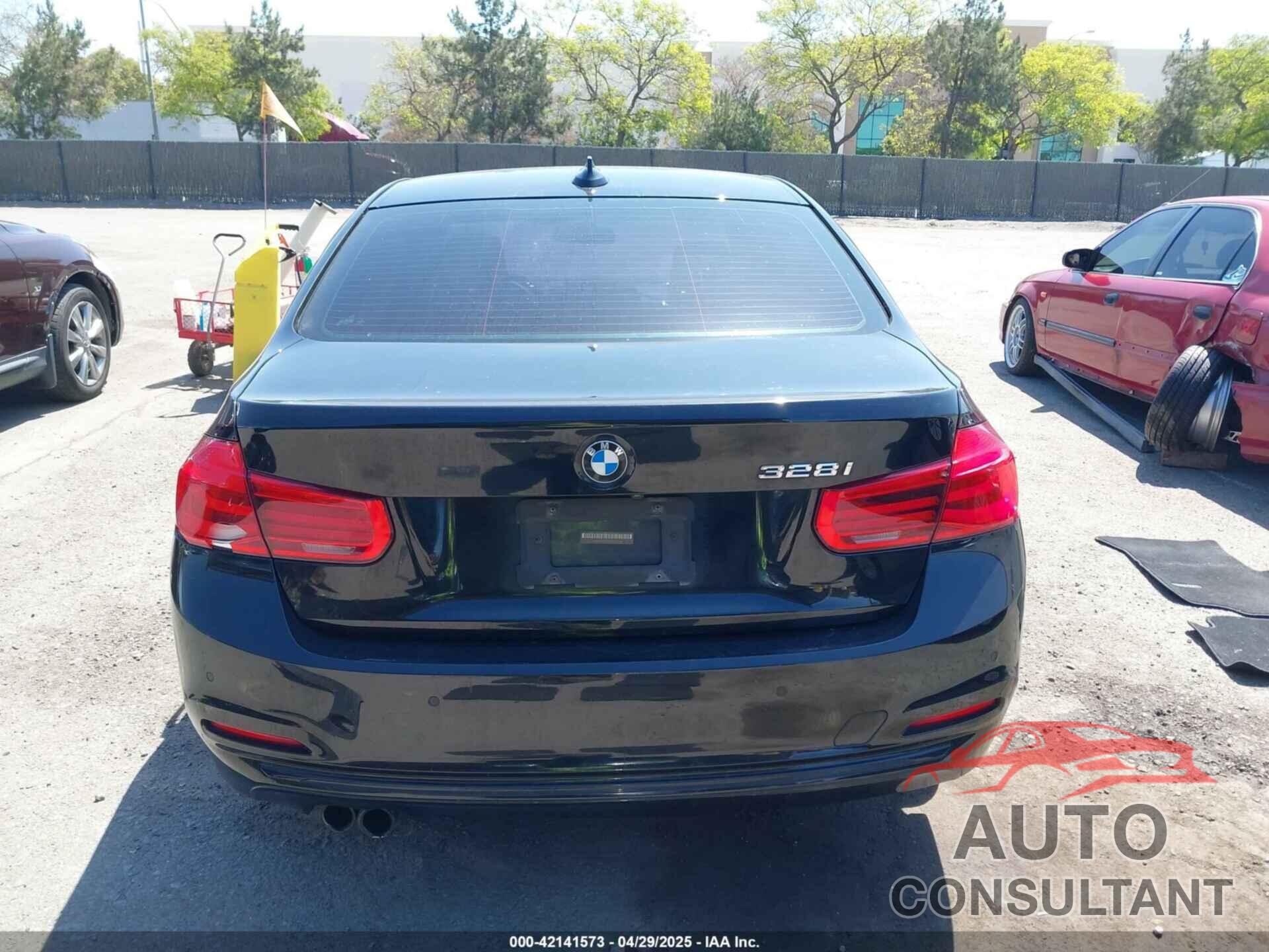 BMW 328I 2016 - WBA8E9G57GNT83634