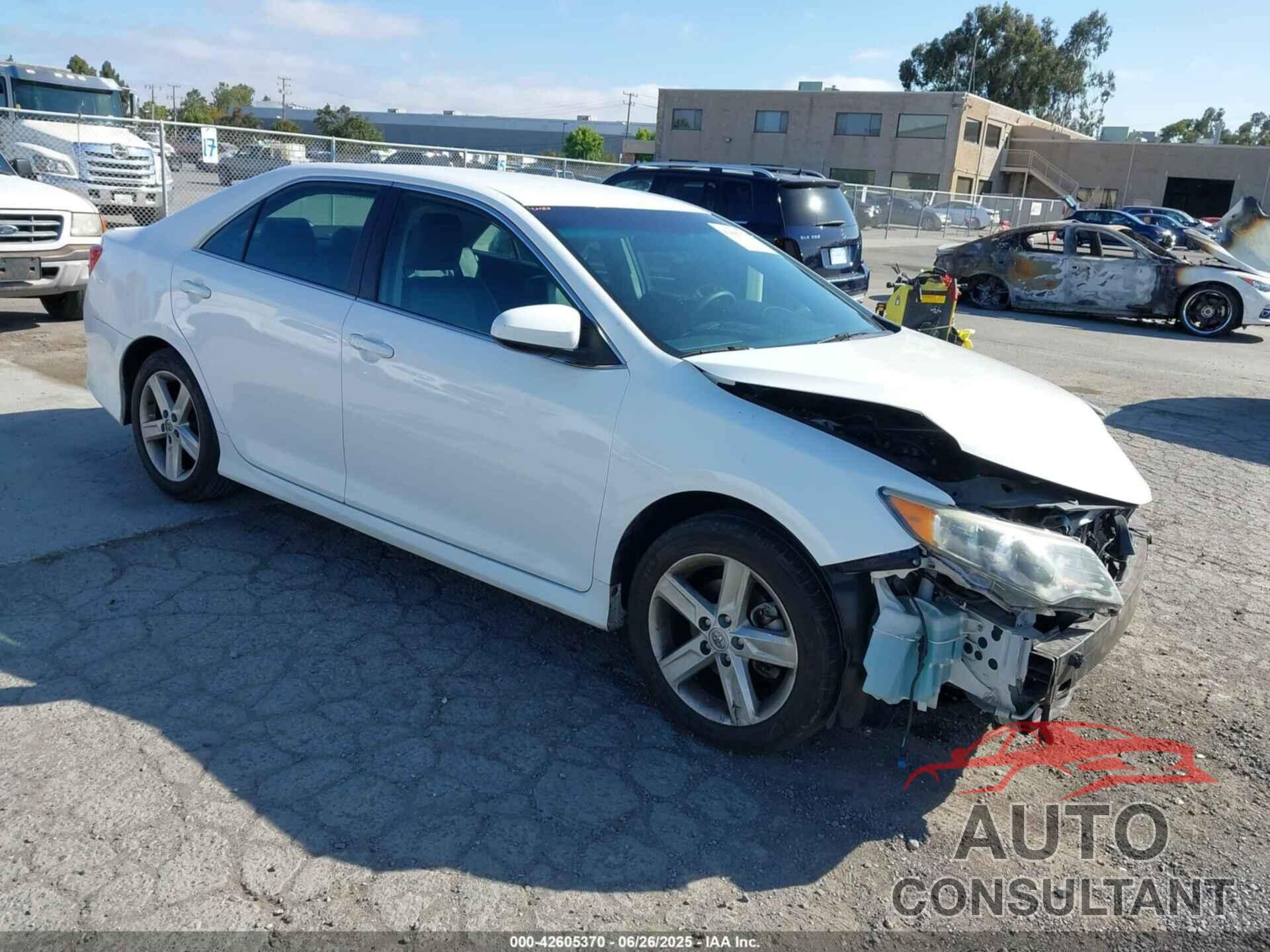 TOYOTA CAMRY 2014 - 4T1BF1FK4EU831079