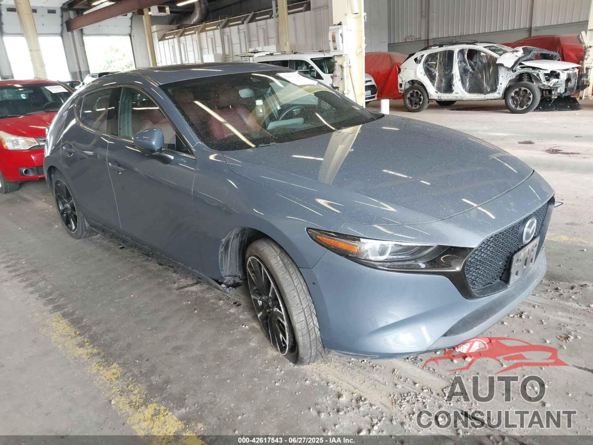 MAZDA MAZDA3 HATCHBACK 2020 - JM1BPBNM3L1159444