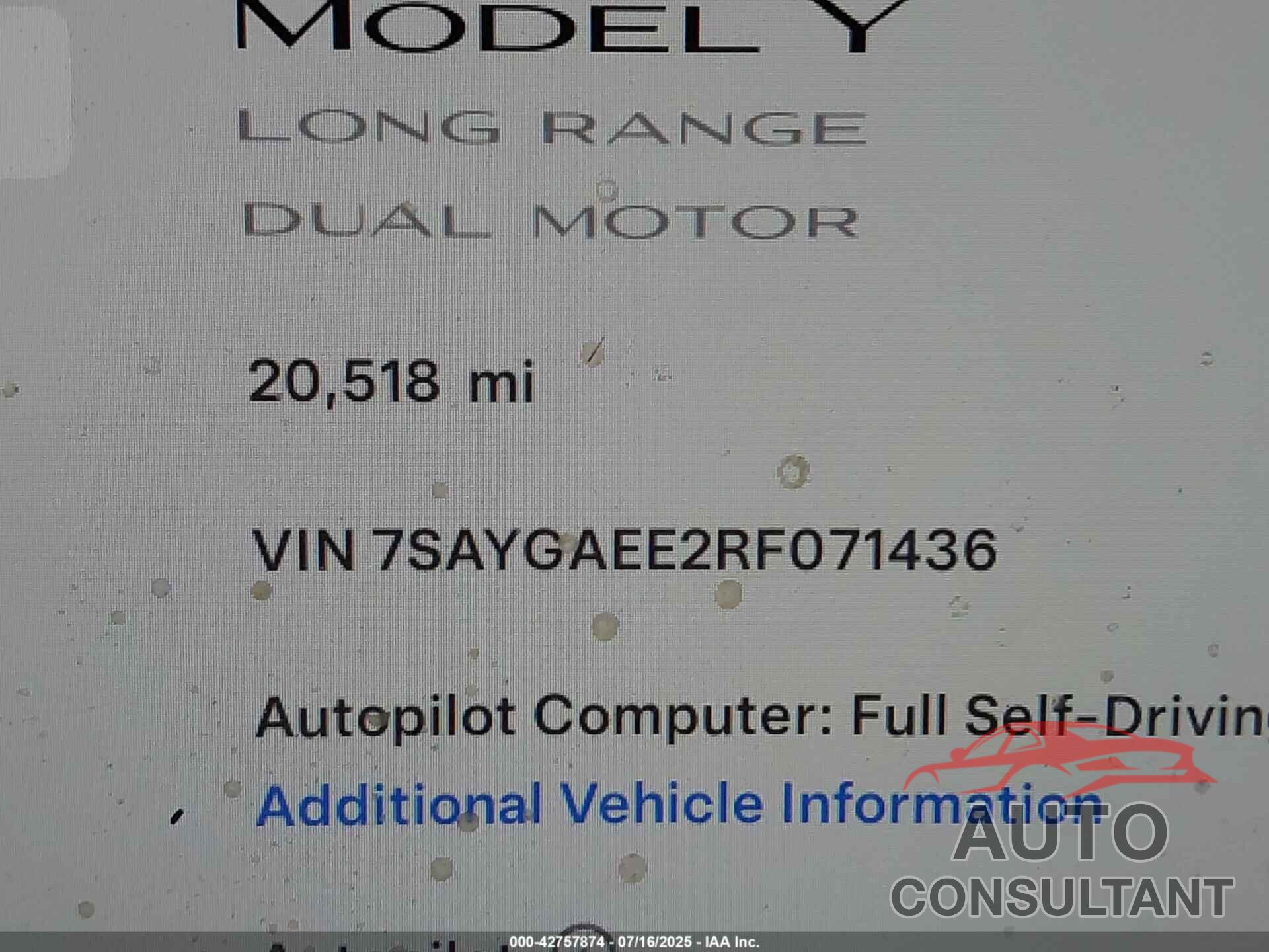 TESLA MODEL Y 2024 - 7SAYGAEE2RF071436