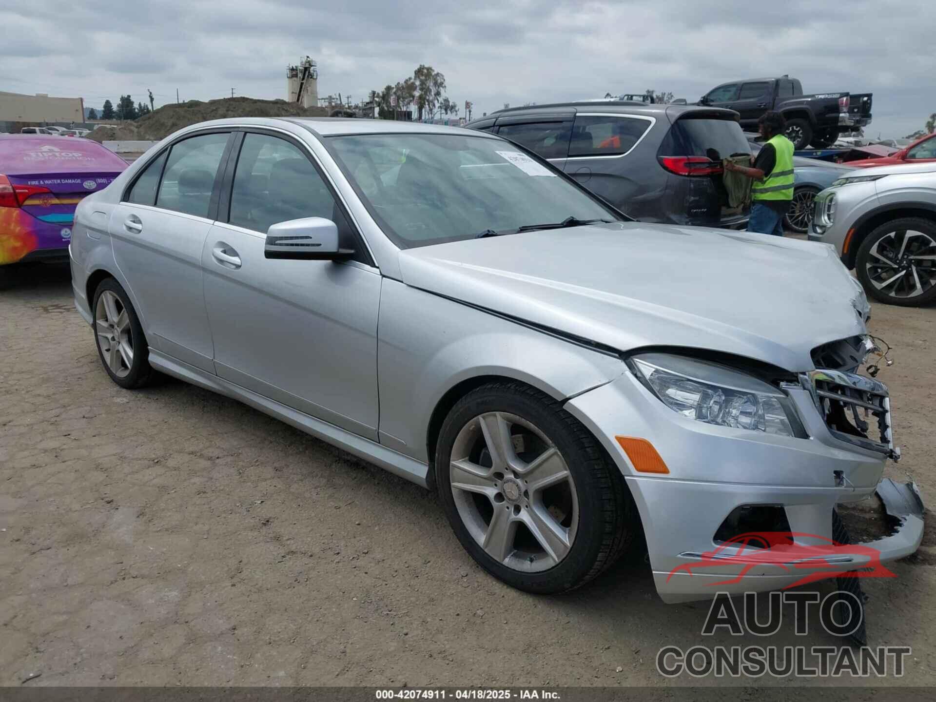 MERCEDES-BENZ C 300 2010 - WDDGF5EB7AR124225