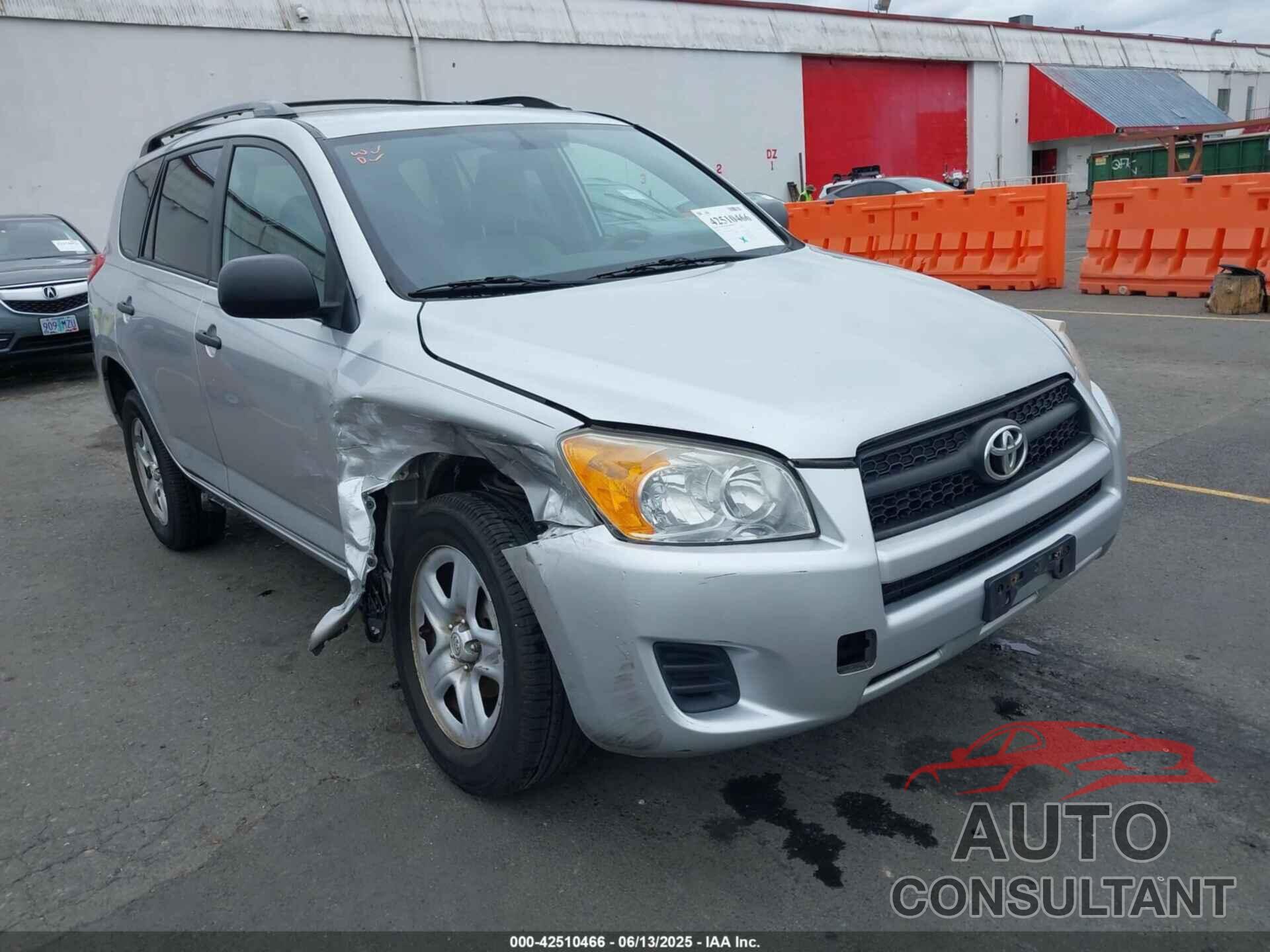 TOYOTA RAV4 2011 - 2T3ZF4DV8BW099765
