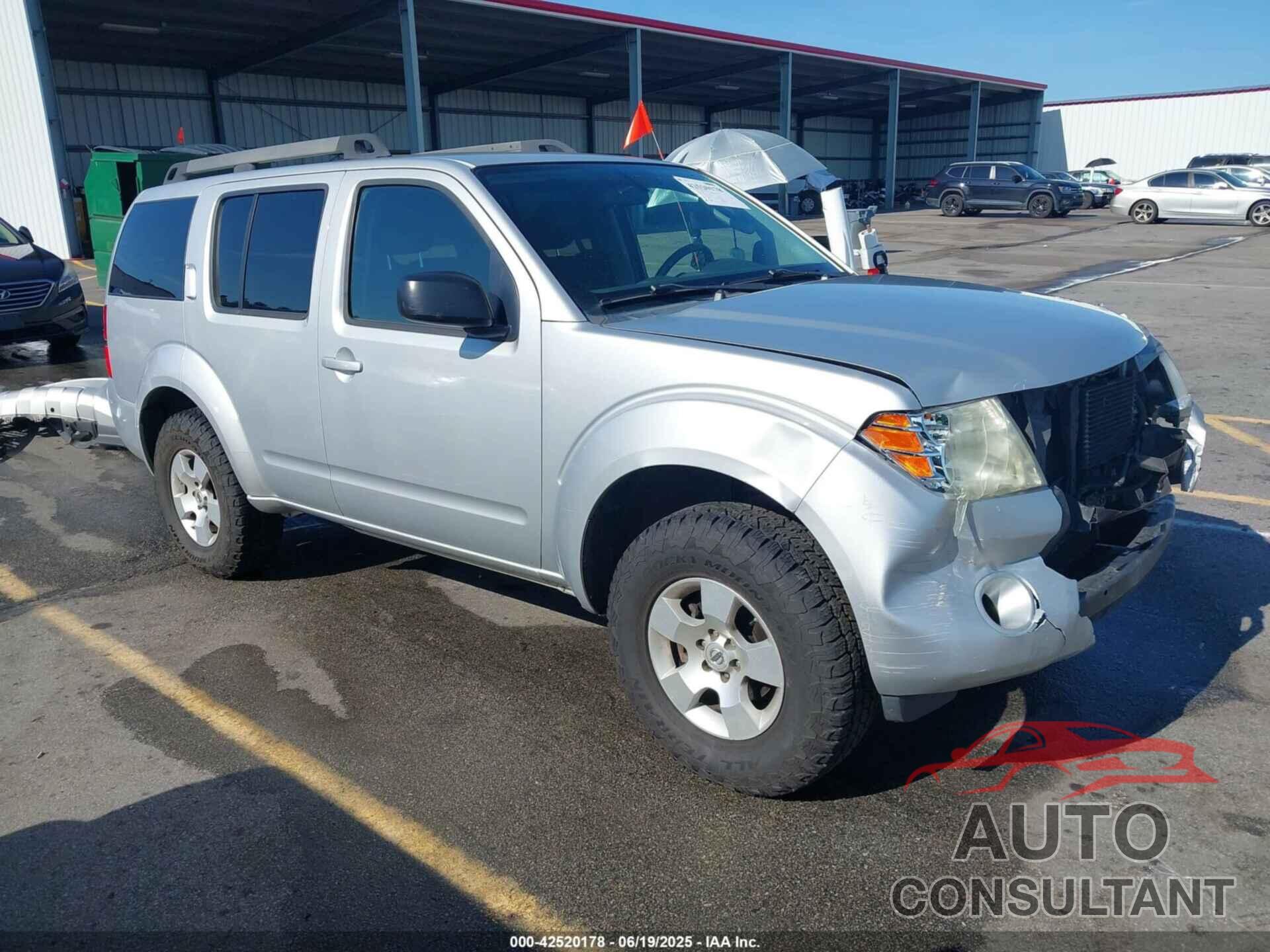 NISSAN PATHFINDER 2011 - 5N1AR1NB7BC635112