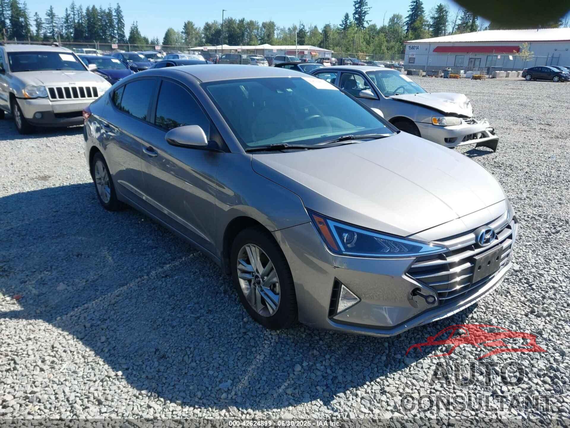 HYUNDAI ELANTRA 2020 - KMHD84LF1LU074666