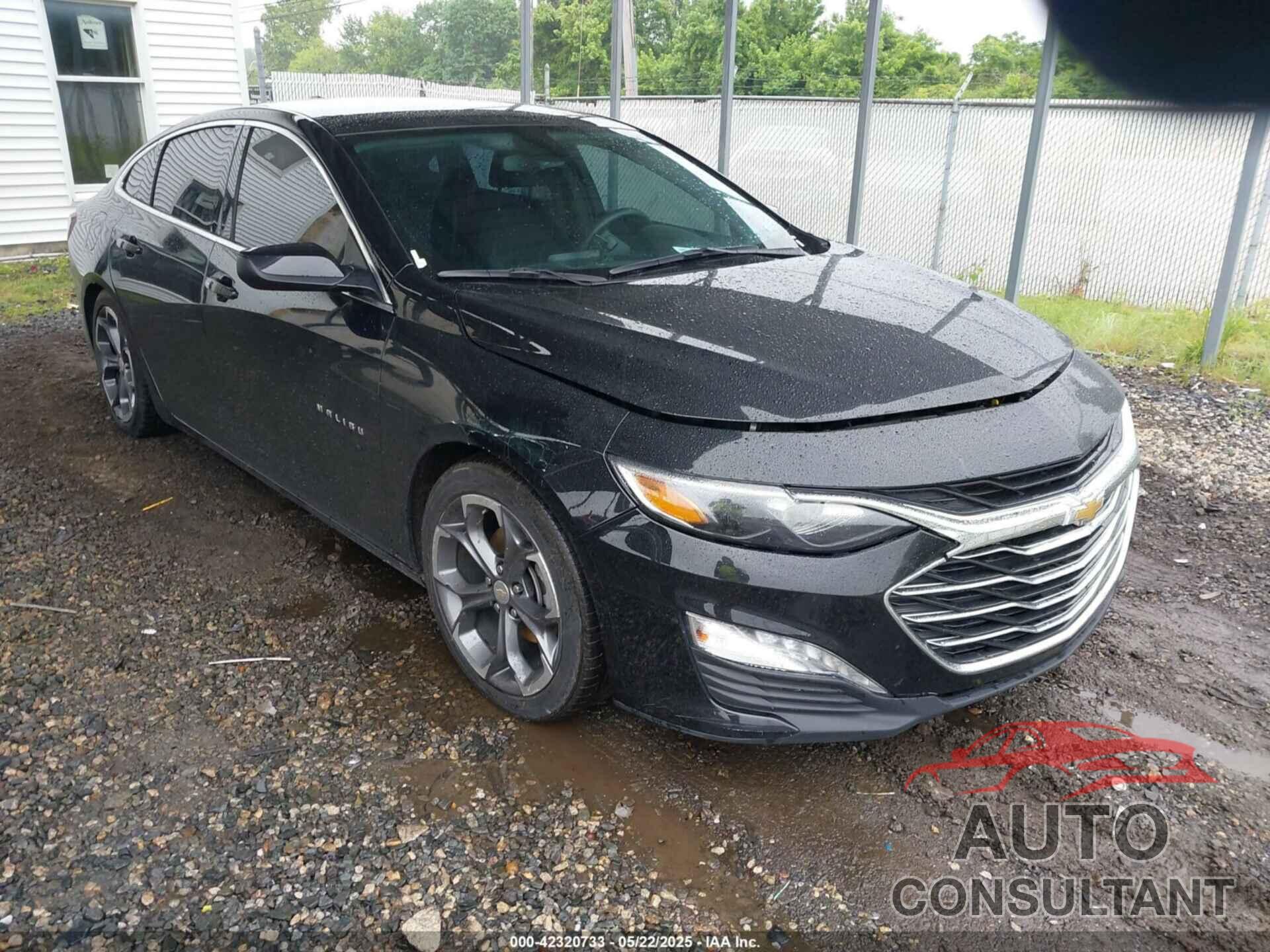 CHEVROLET MALIBU 2022 - 1G1ZD5ST5NF179875