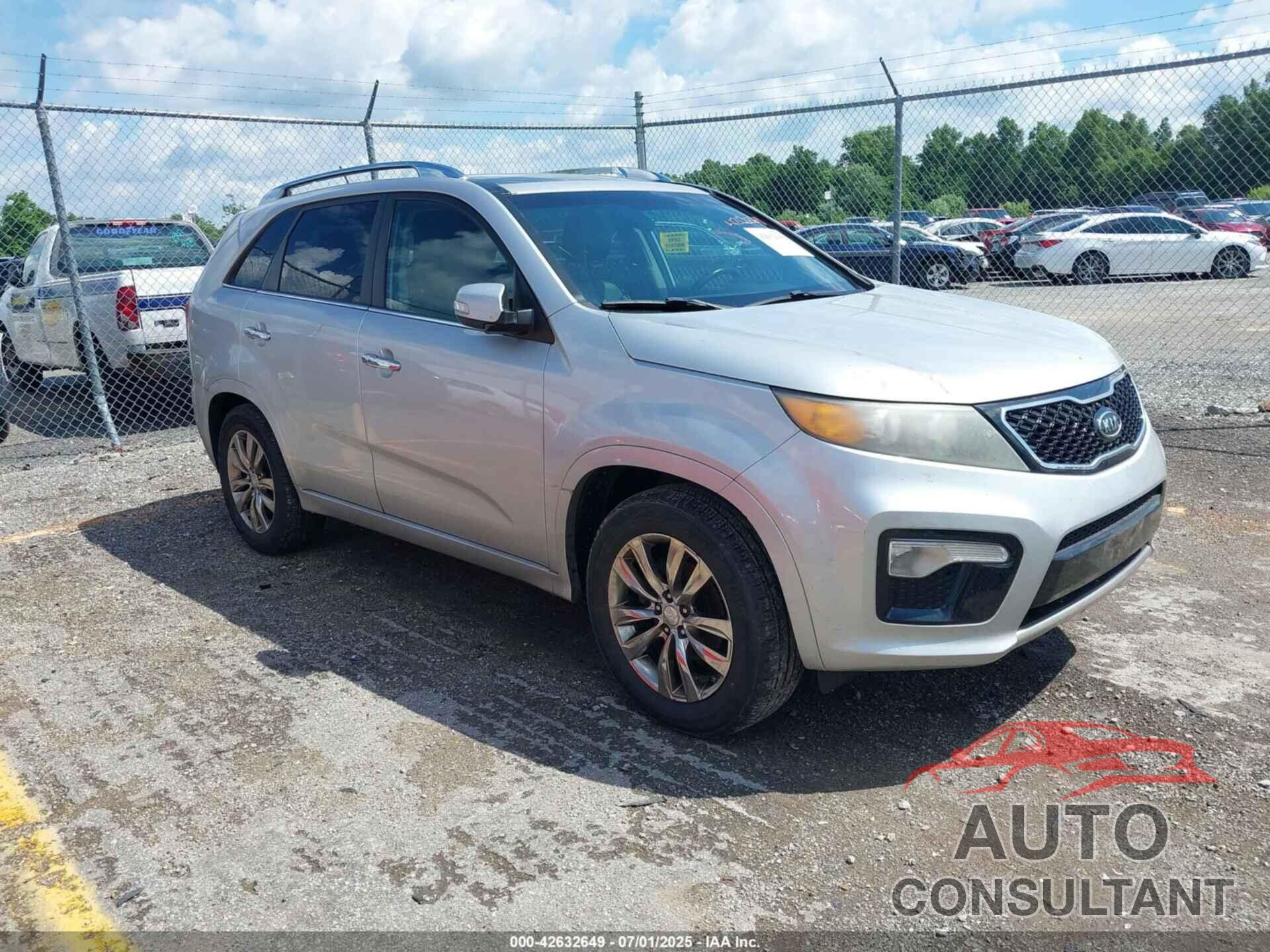KIA SORENTO 2011 - 5XYKW4A28BG105297