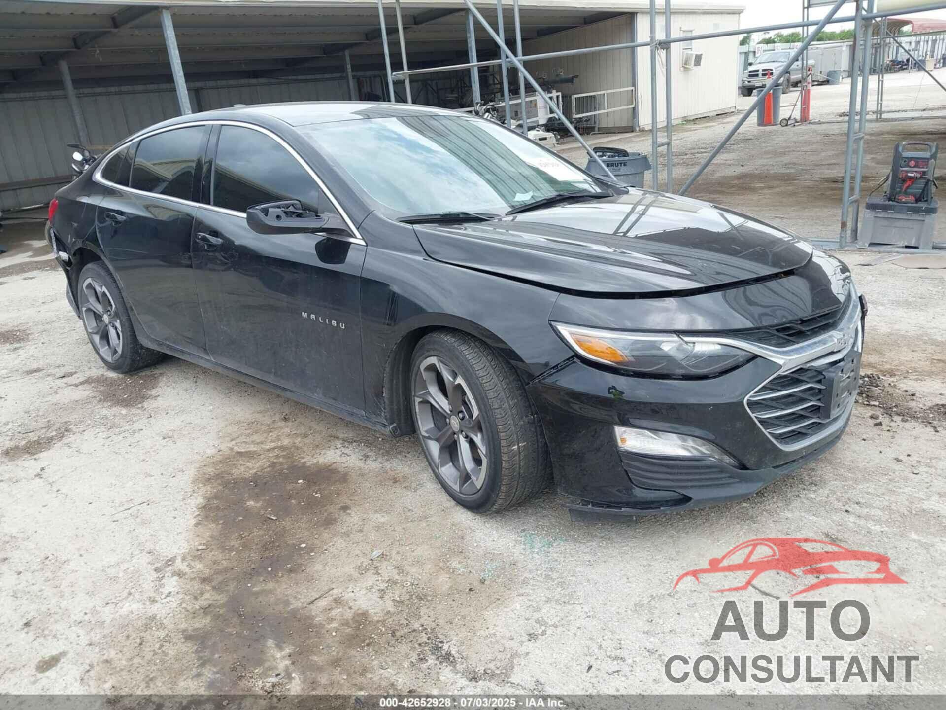 CHEVROLET MALIBU 2023 - 1G1ZD5ST5PF145213