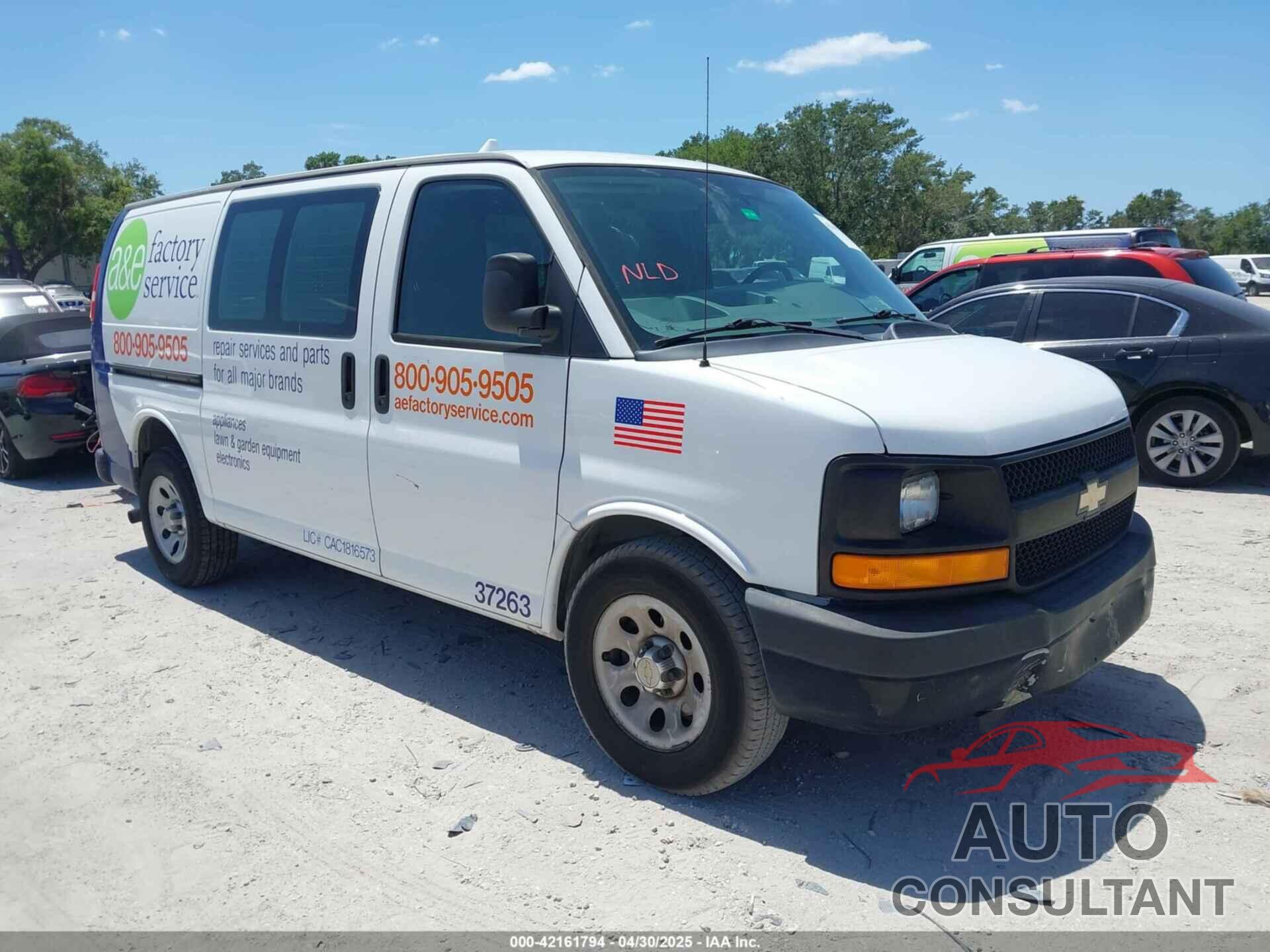 CHEVROLET EXPRESS 2013 - 1GCSGAFX1D1178983