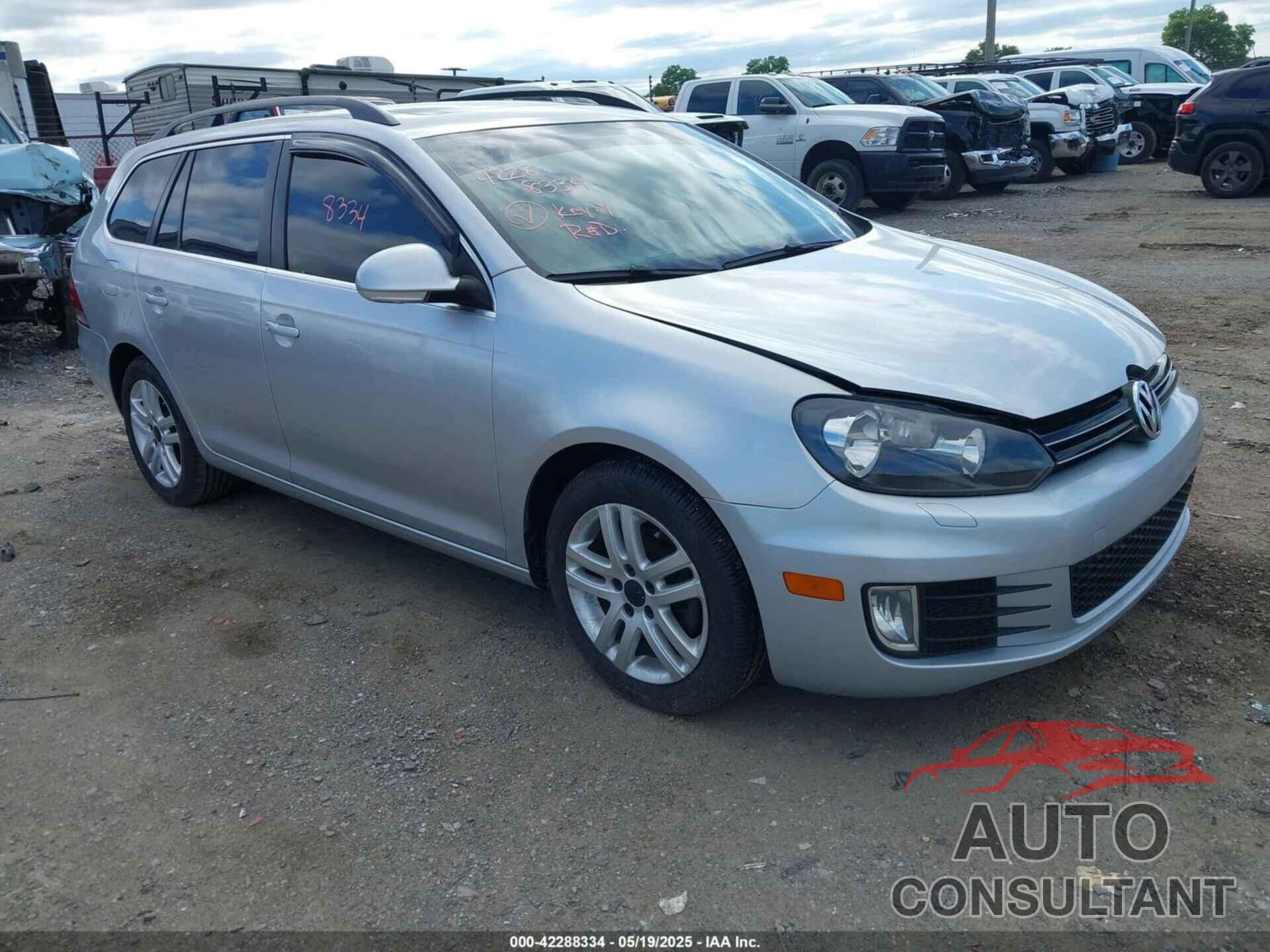 VOLKSWAGEN JETTA SPORTWAGEN 2011 - 3VWPZ7AJ6BM721649