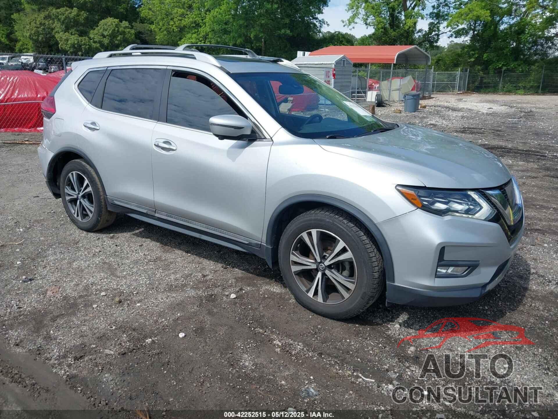 NISSAN ROGUE 2017 - 5N1AT2MT2HC835387
