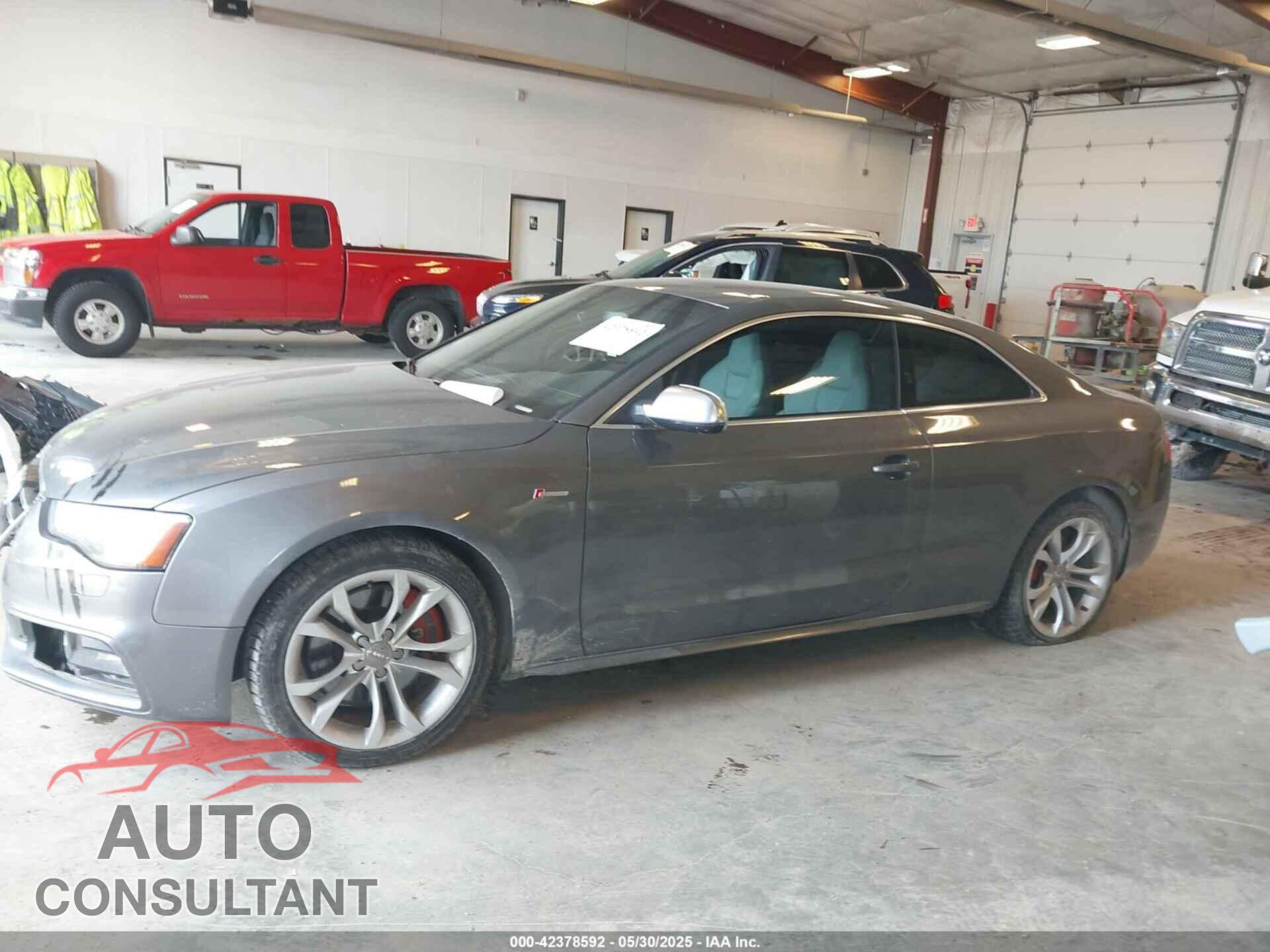 AUDI S5 2013 - WAUCGAFR3DA035018