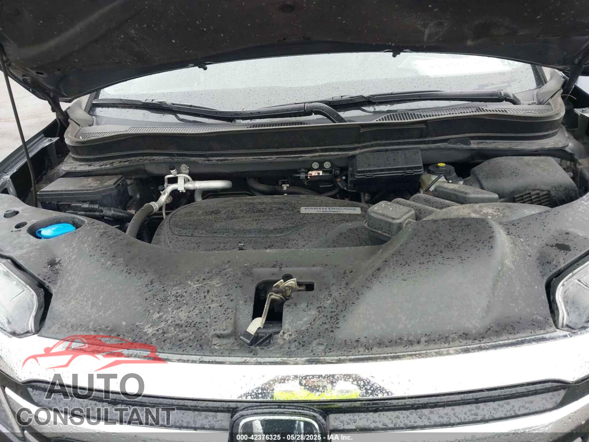 HONDA PILOT 2017 - 5FNYF6H95HB093151