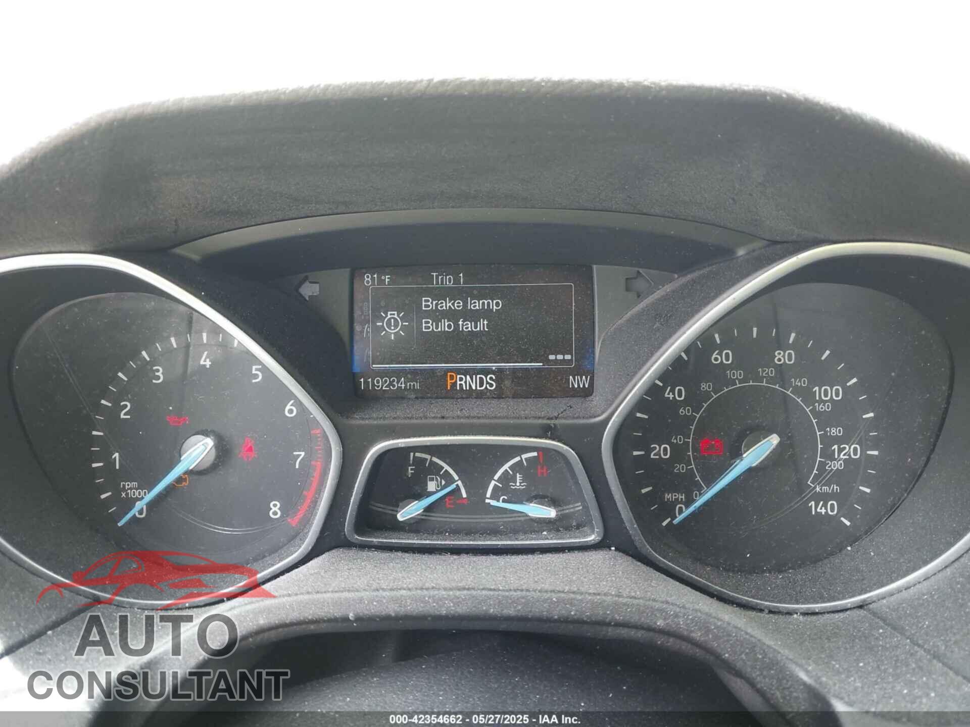 FORD FOCUS 2015 - 1FADP3F23FL361260