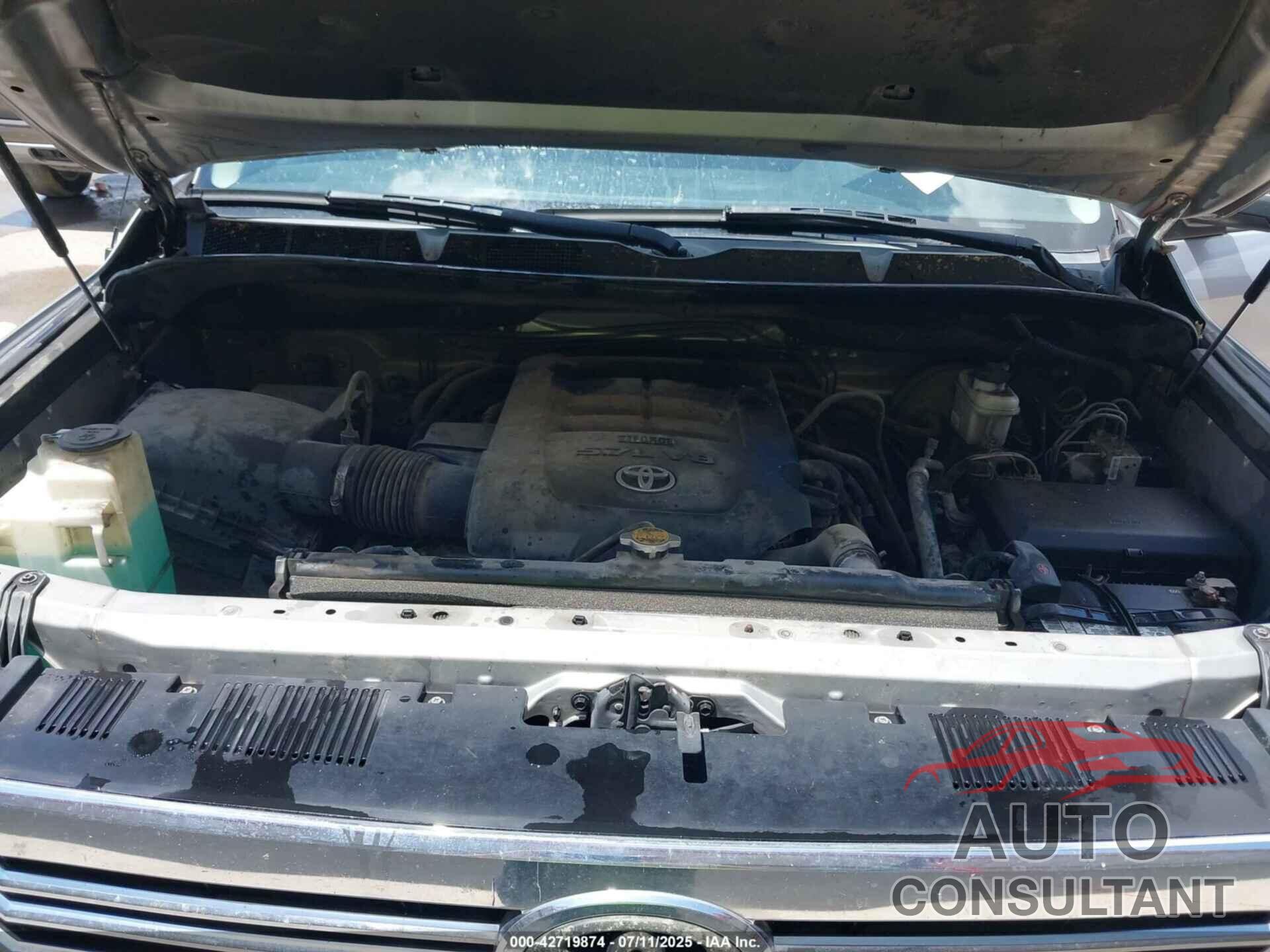 TOYOTA TUNDRA 2017 - 5TFDW5F17HX584574
