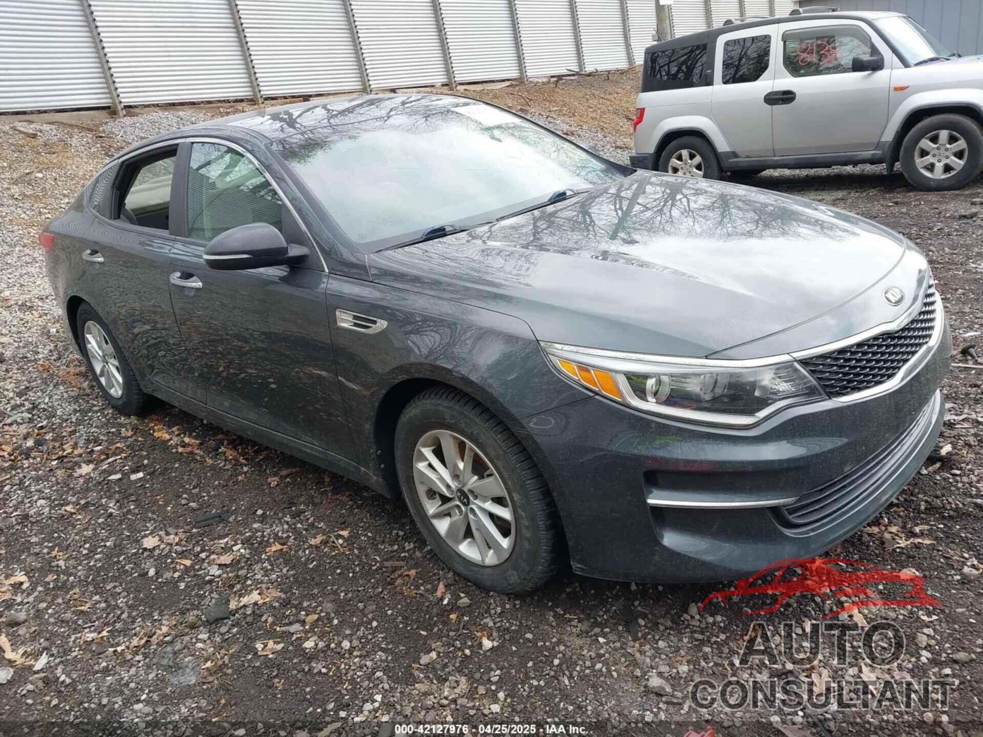 KIA OPTIMA 2016 - KNAGT4L33G5077295