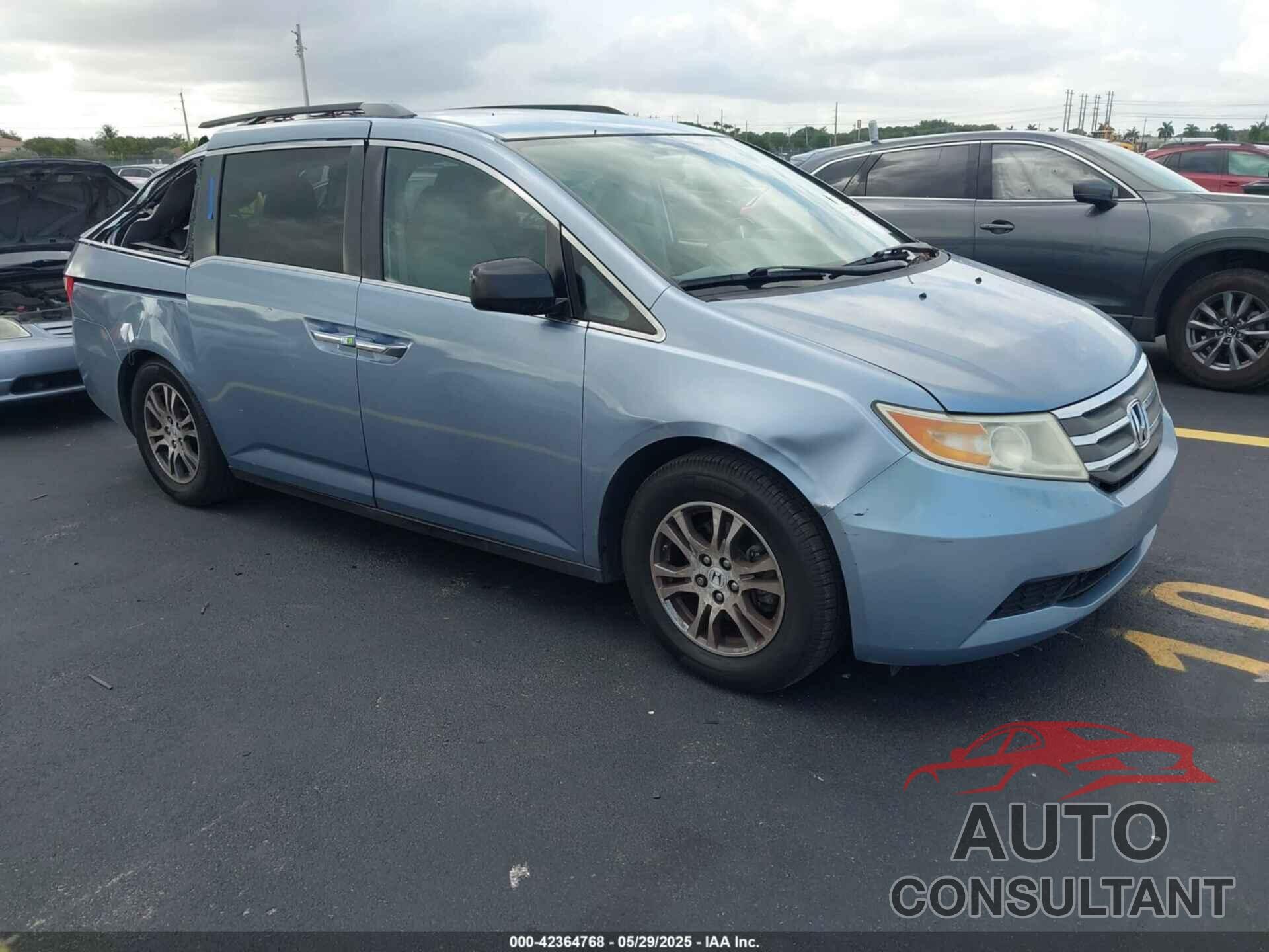 HONDA ODYSSEY 2013 - 5FNRL5H47DB089110