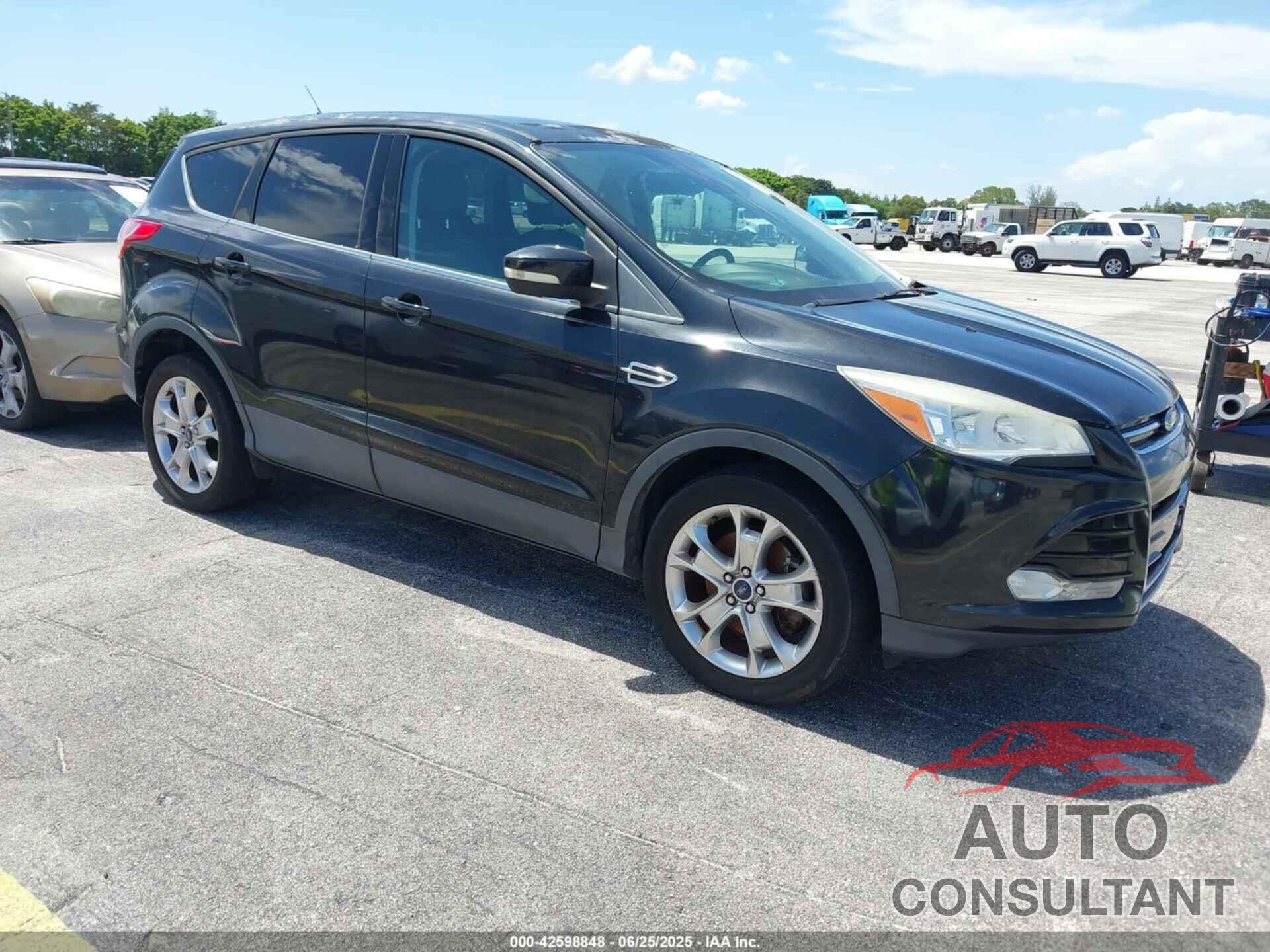 FORD ESCAPE 2013 - 1FMCU0H99DUD40651