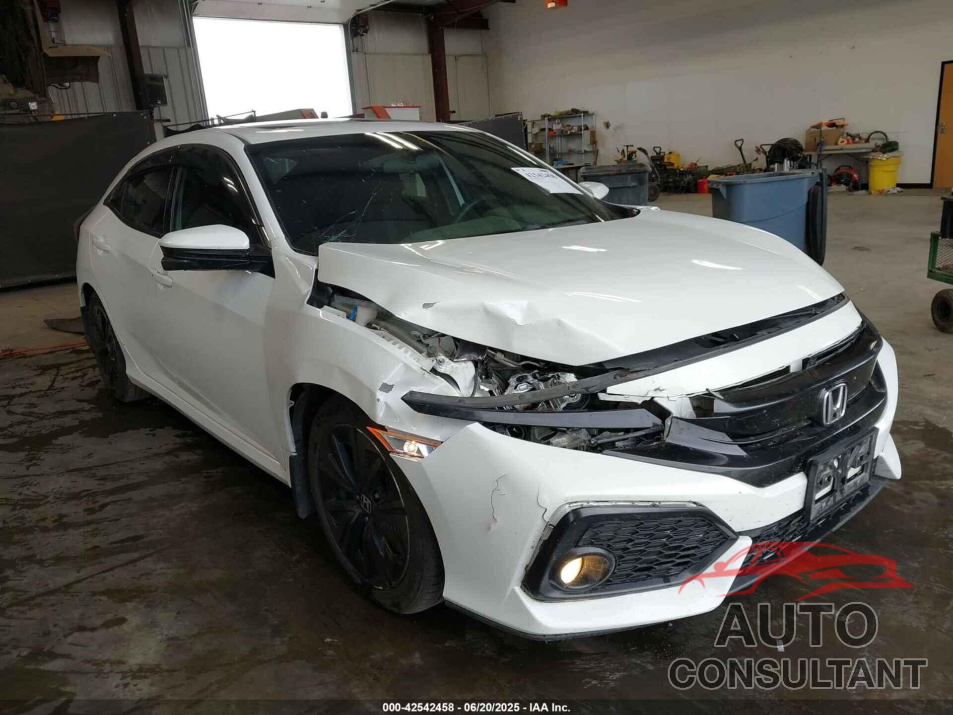 HONDA CIVIC 2017 - SHHFK7H53HU200508