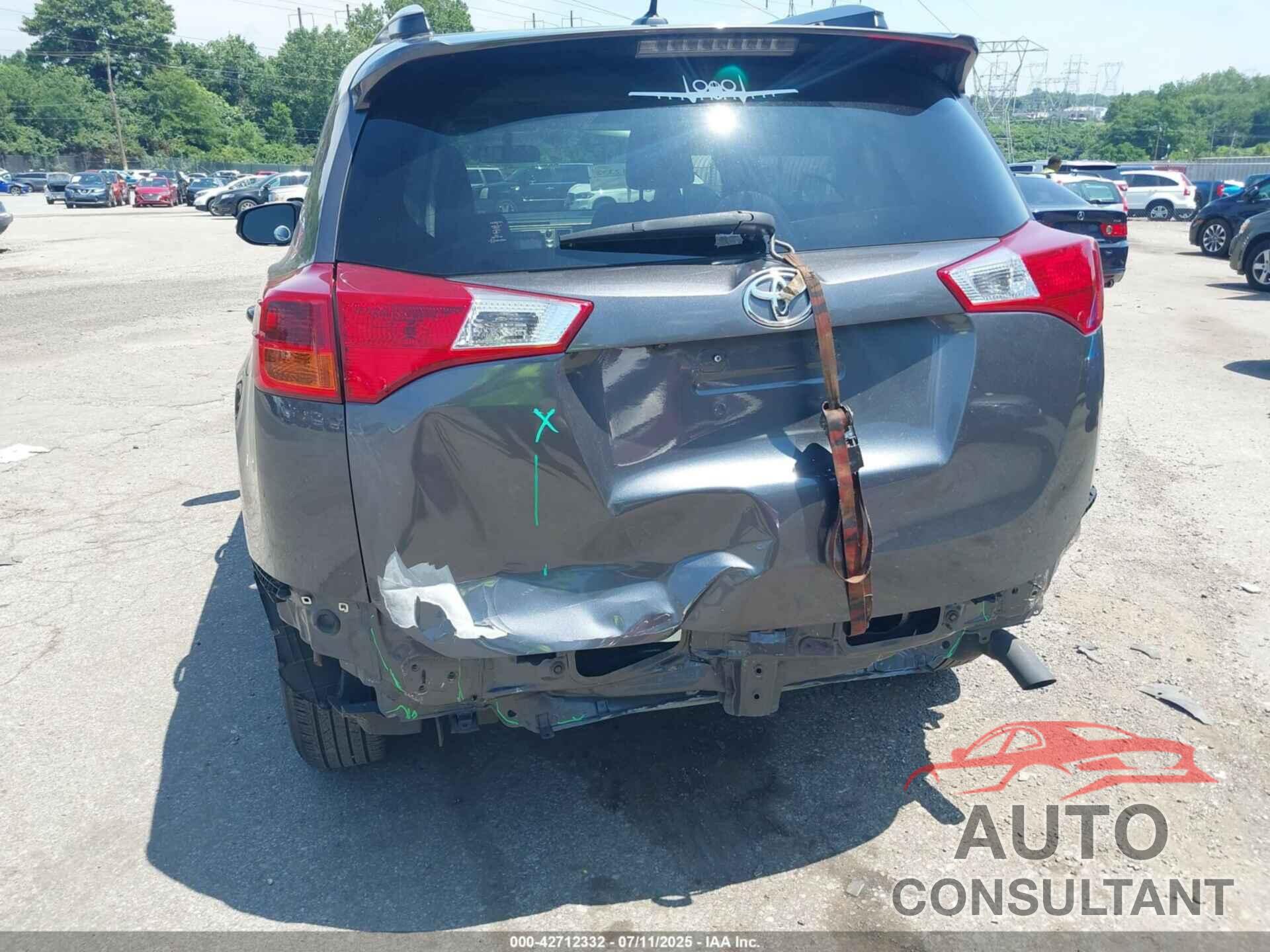 TOYOTA RAV4 2015 - JTMWFREV2FJ051794