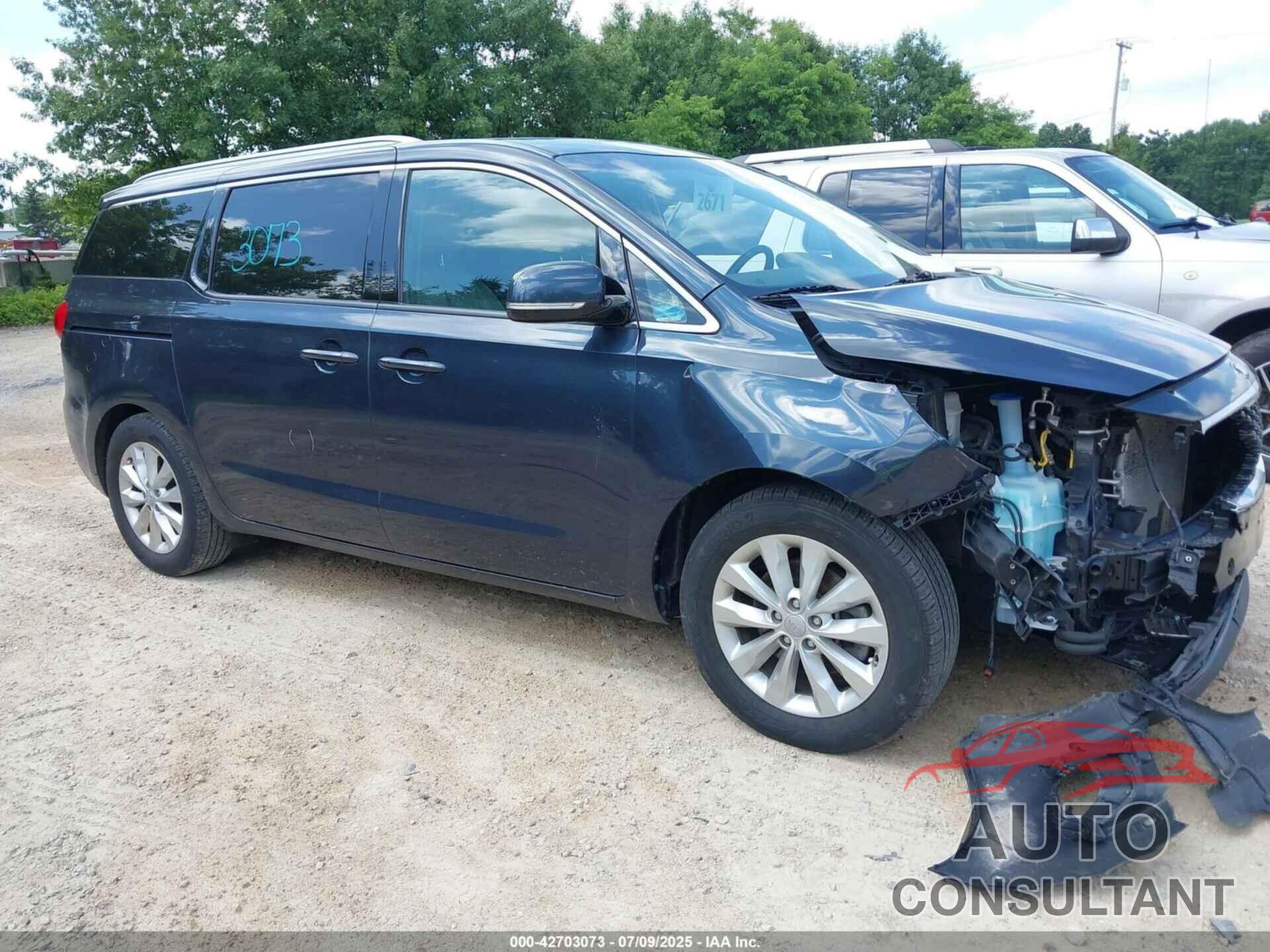 KIA SEDONA 2017 - KNDMC5C14H6273879