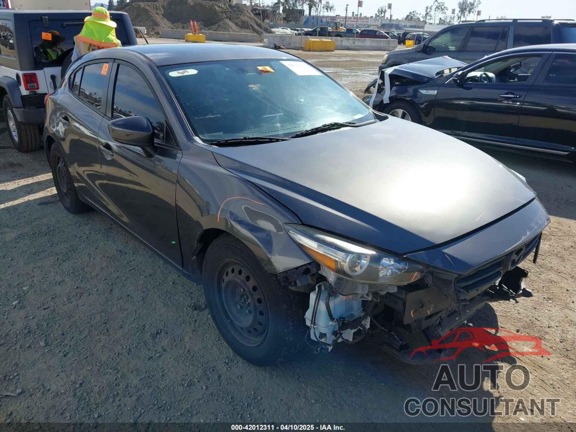 MAZDA MAZDA3 2017 - 3MZBN1K76HM101415