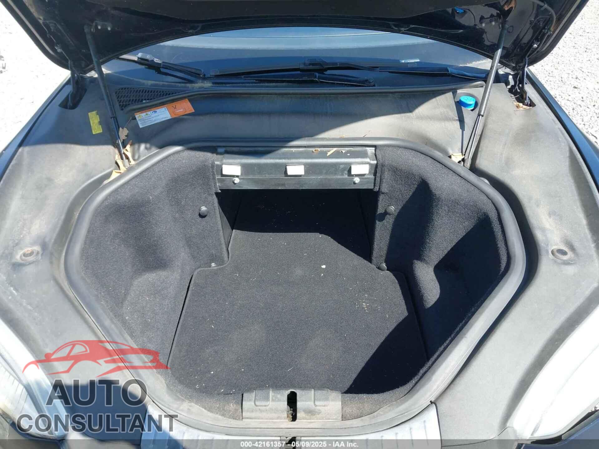 TESLA MODEL S 2013 - 5YJSA1DP2DFP06669
