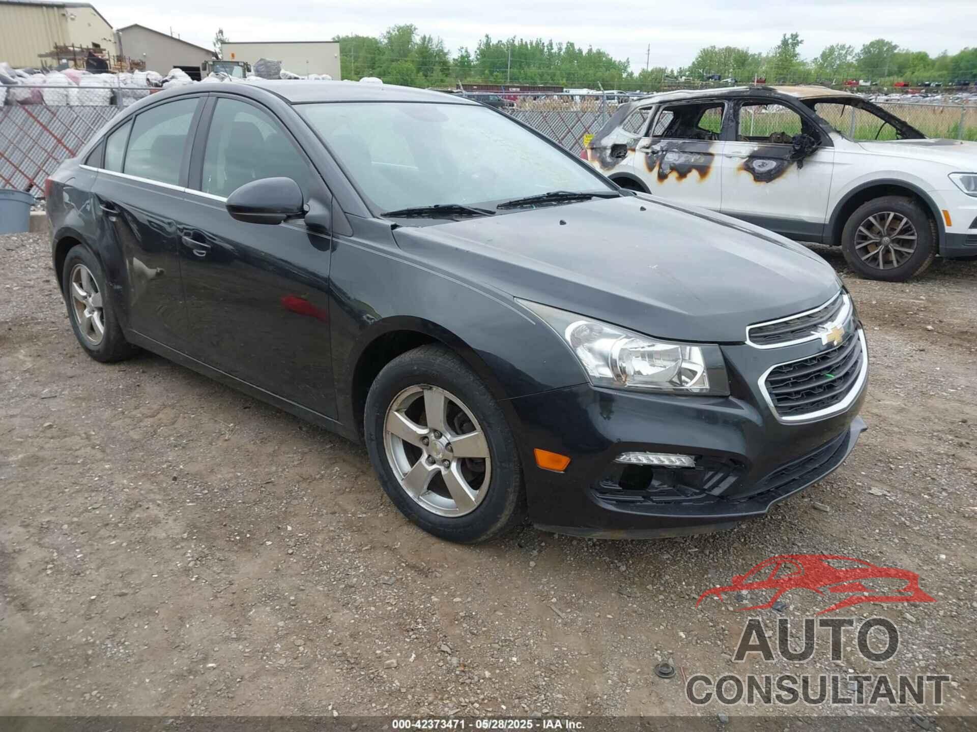 CHEVROLET CRUZE 2015 - 1G1PC5SB4F7149909