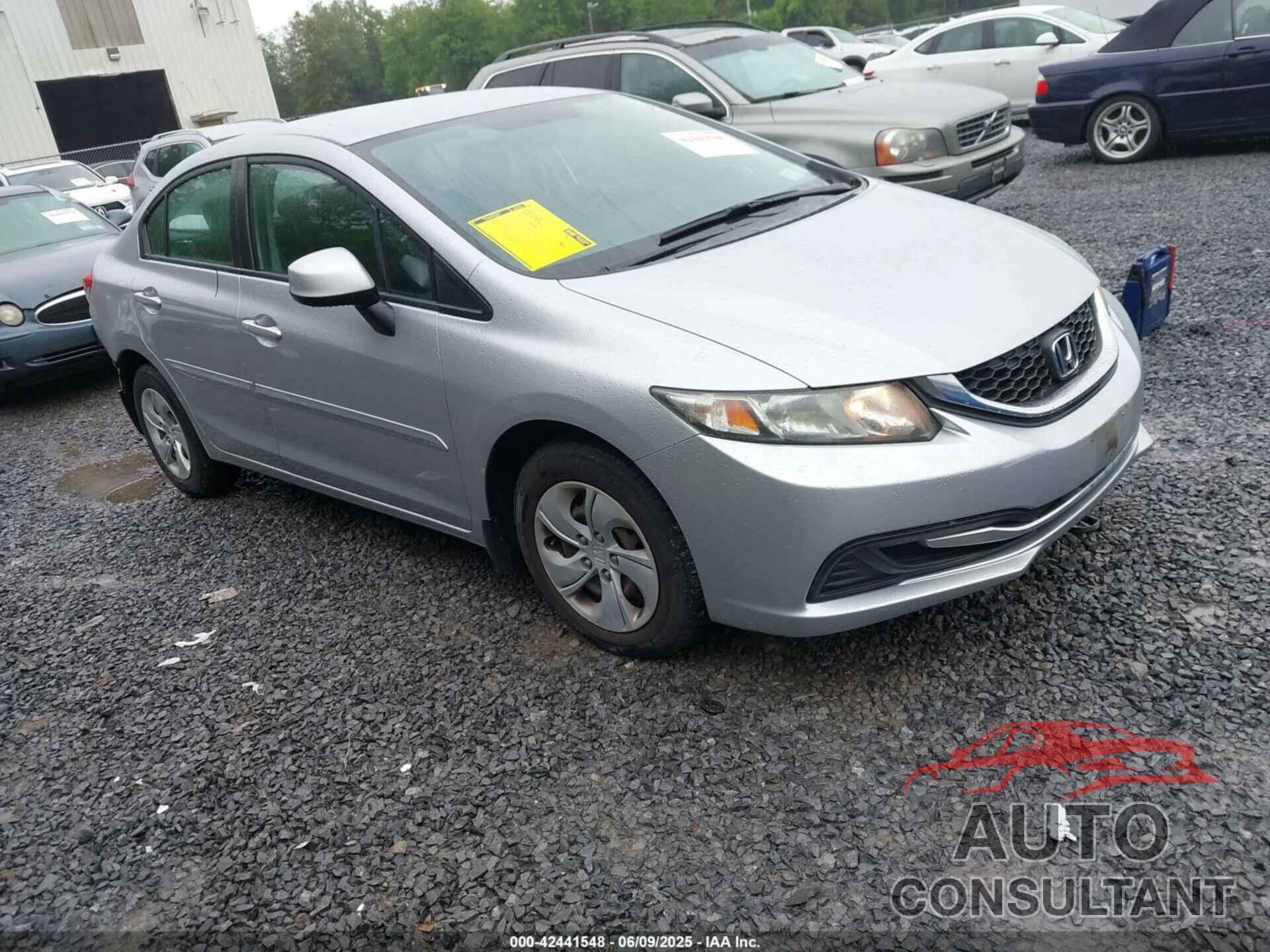 HONDA CIVIC 2013 - 2HGFB2F57DH554769
