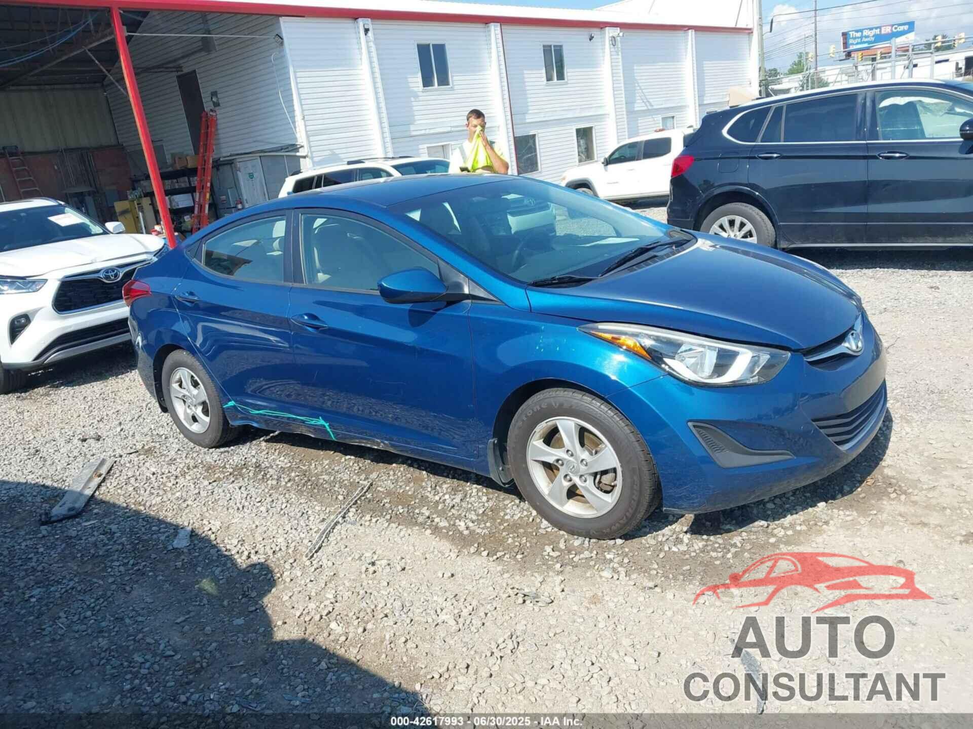 HYUNDAI ELANTRA 2015 - KMHDH4AE6FU457176
