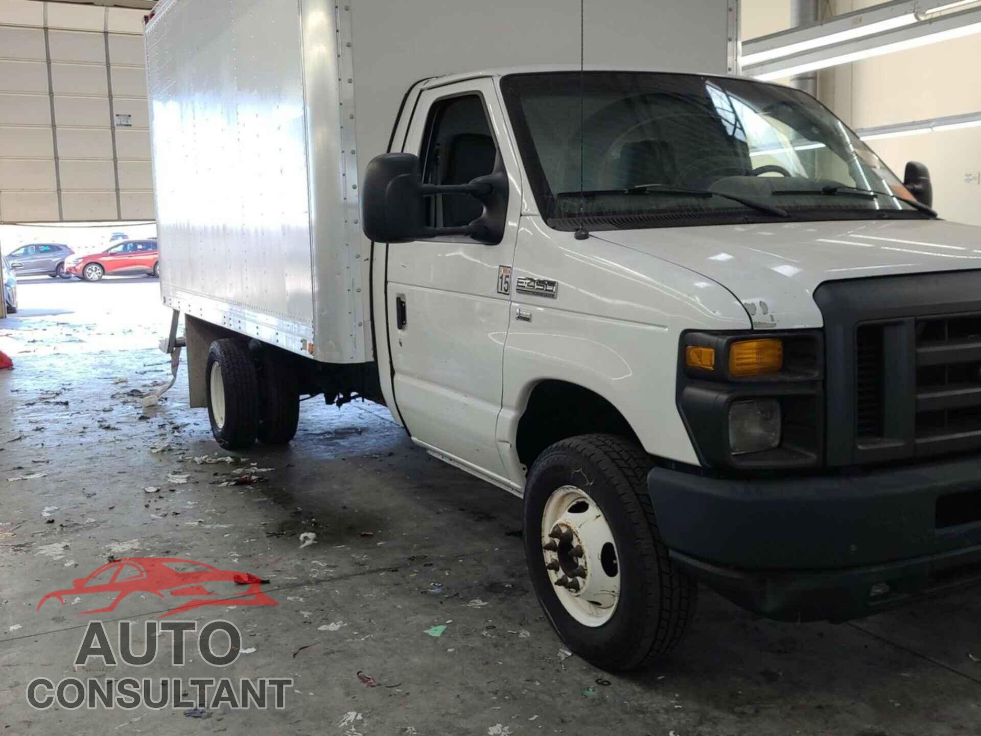 FORD E-450 CUTAWAY 2013 - 1FDXE4FL2DDA44133