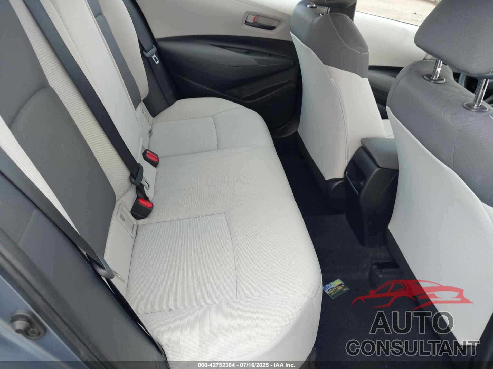 TOYOTA COROLLA 2022 - JTDVPMAE2N3031646