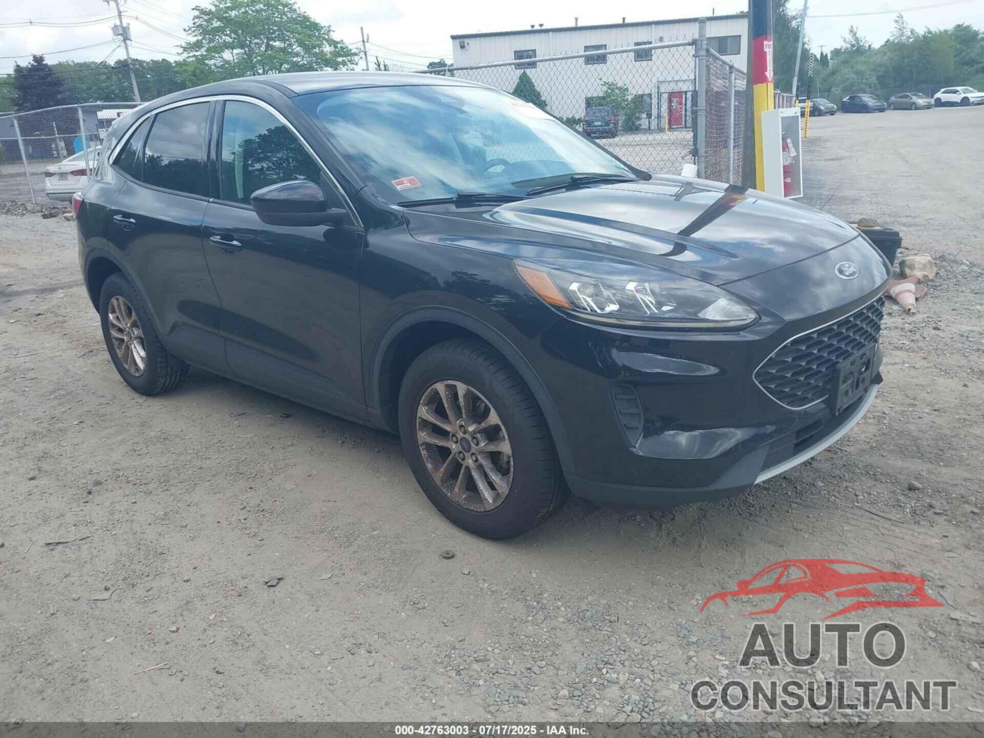 FORD ESCAPE 2021 - 1FMCU9G60MUA38130