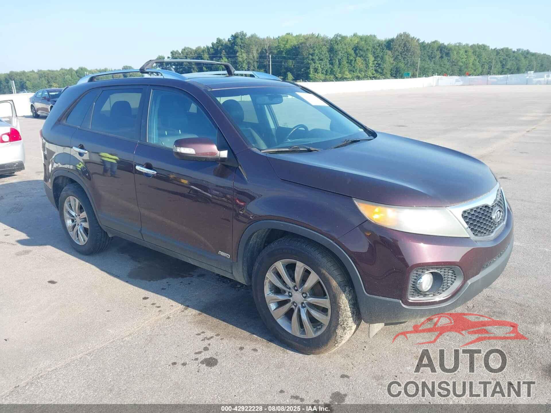 KIA SORENTO 2011 - 5XYKUDA20BG169470