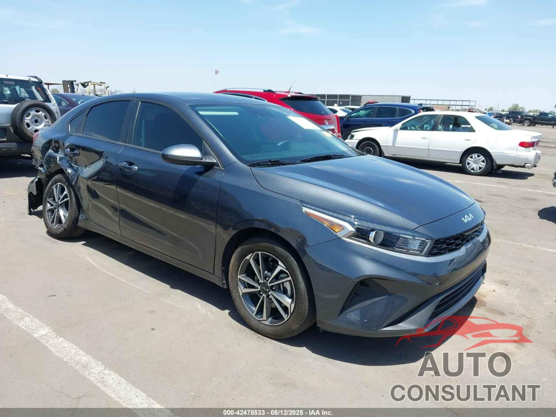 KIA FORTE 2024 - 3KPF24AD0RE727043