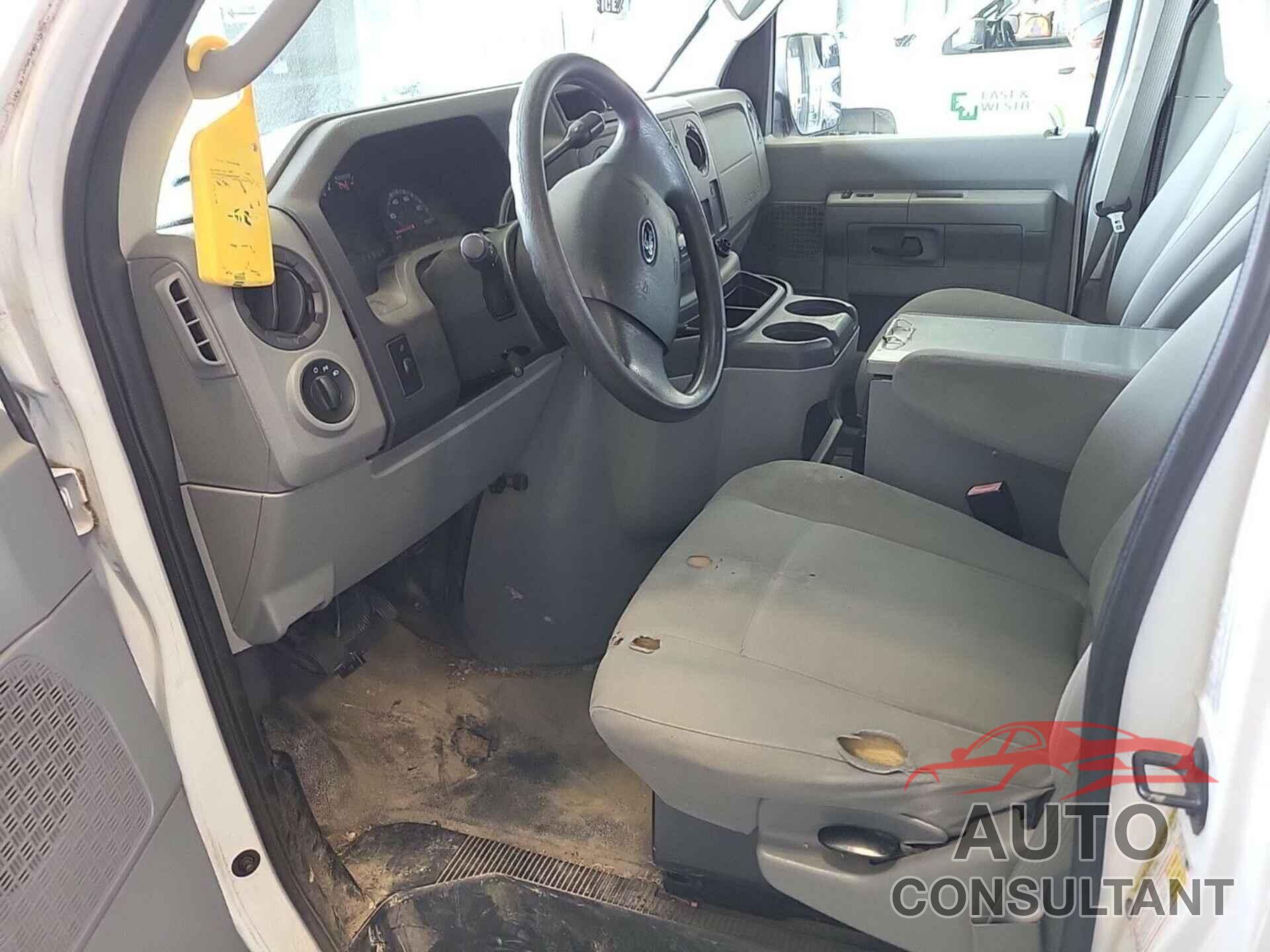 FORD E-250 2011 - 1FTNE2EL1BDA70897