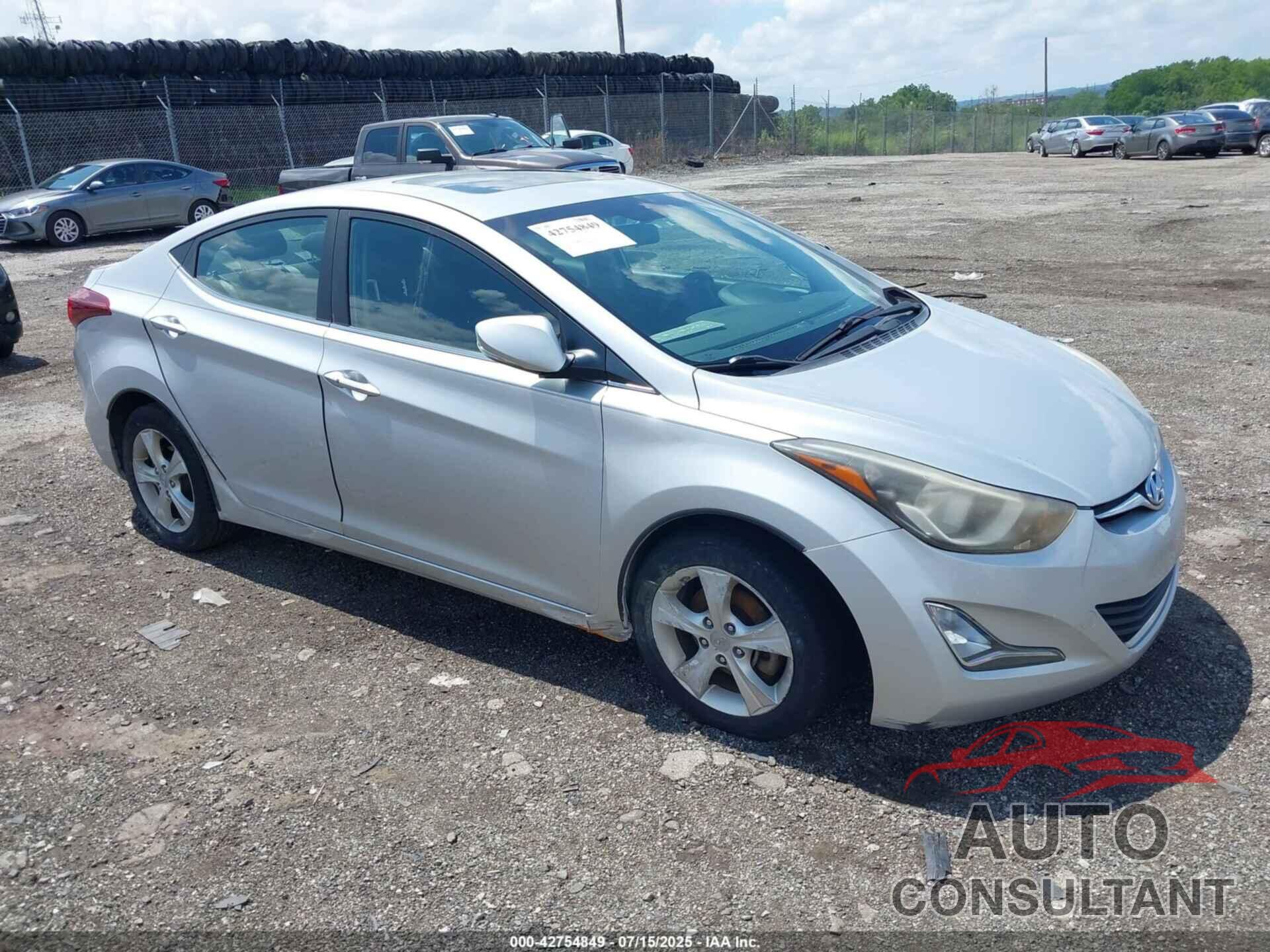 HYUNDAI ELANTRA 2016 - KMHDH4AE4GU566561