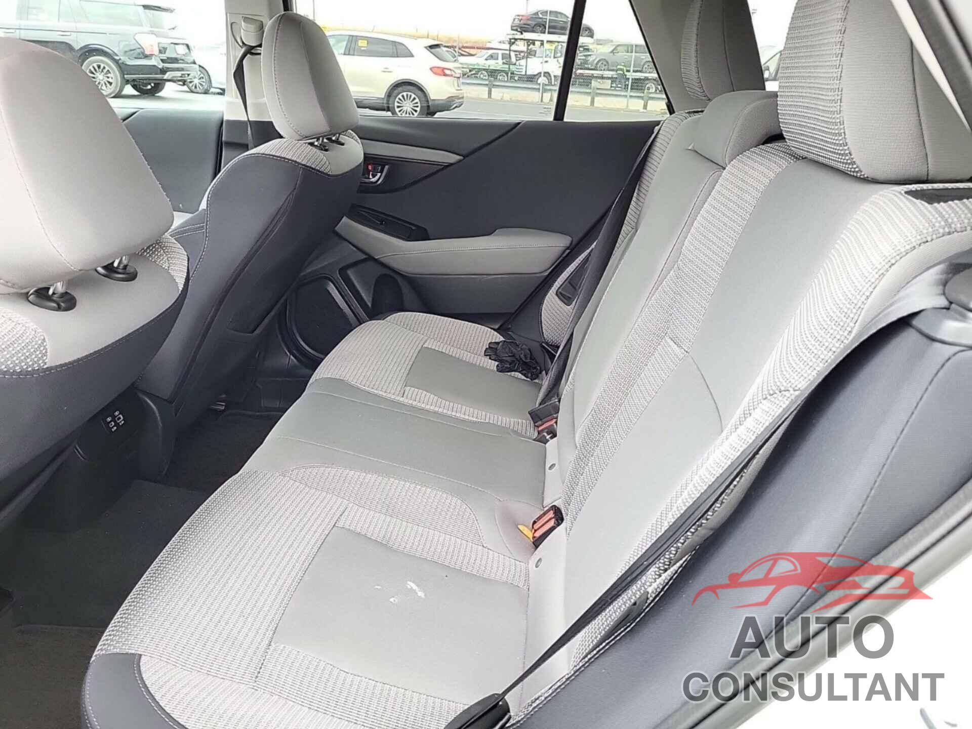 SUBARU OUTBACK 2023 - 4S4BTADC2P3213840