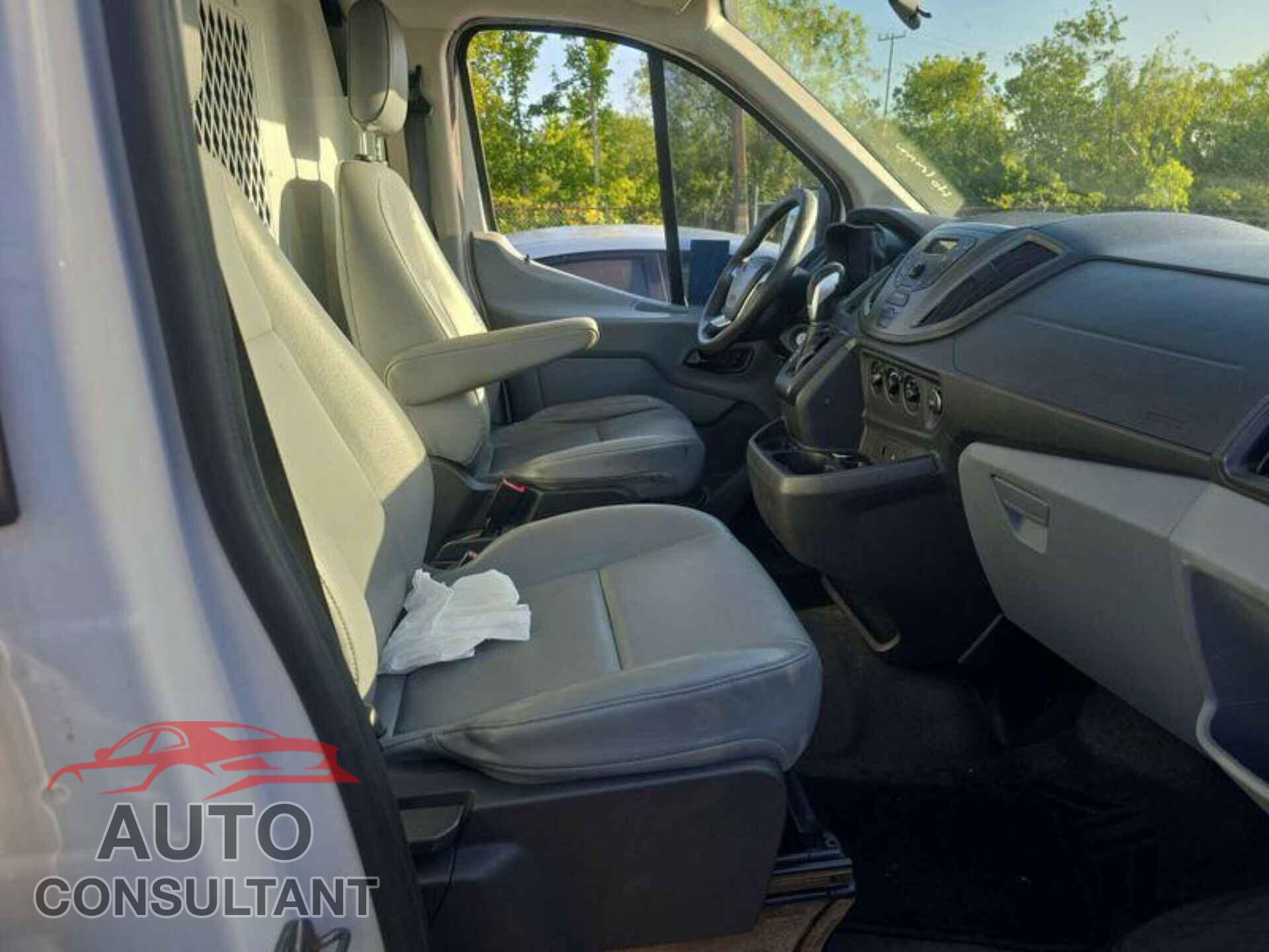 FORD TRANSIT 2015 - 1FTNE2YM2FKA84765