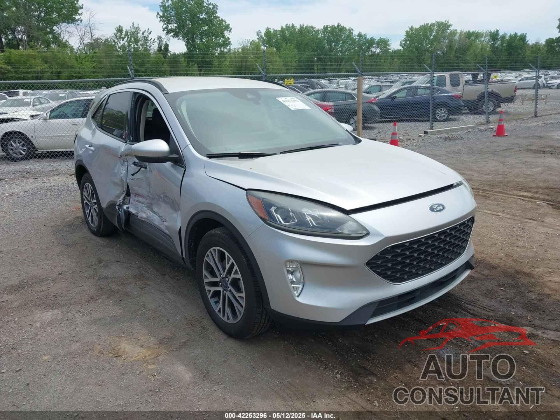 FORD ESCAPE 2020 - 1FMCU9H67LUA17191