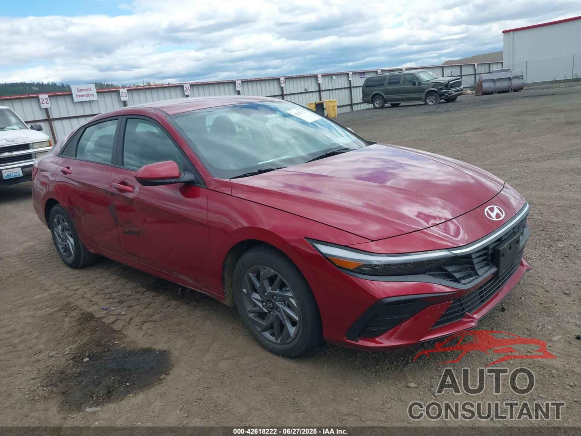 HYUNDAI ELANTRA 2024 - KMHLM4DG7RU821484