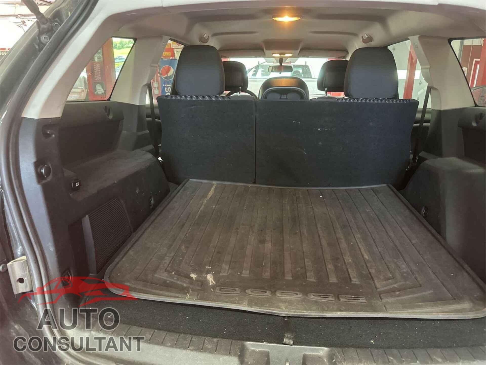 DODGE JOURNEY 2017 - 3C4PDCAB2HT622828