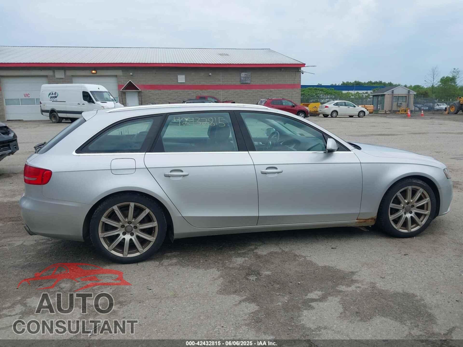 AUDI A4 2010 - WAU4FAFL3AA080751