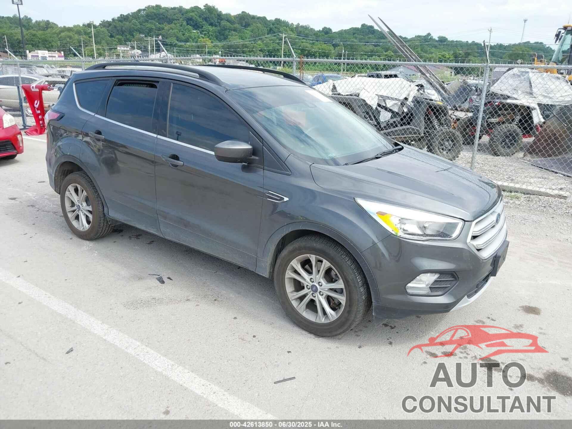 FORD ESCAPE 2018 - 1FMCU9GD8JUD06576